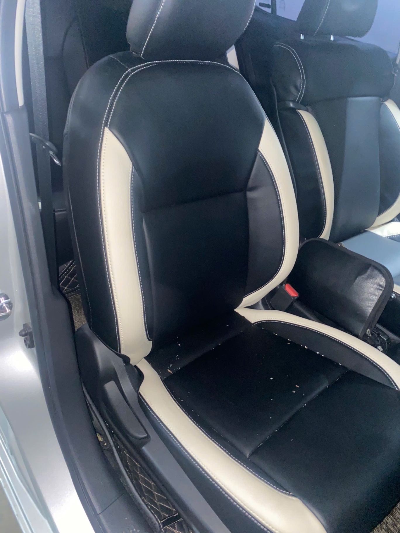 Nissan Almera EL 1.0 CVT 2021 - Nội thất 2