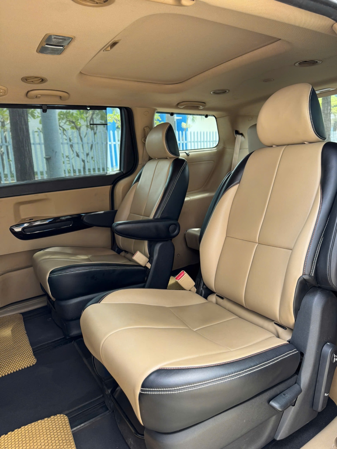 Kia Sedona 3.3L GATH 2017 - Nội thất 9