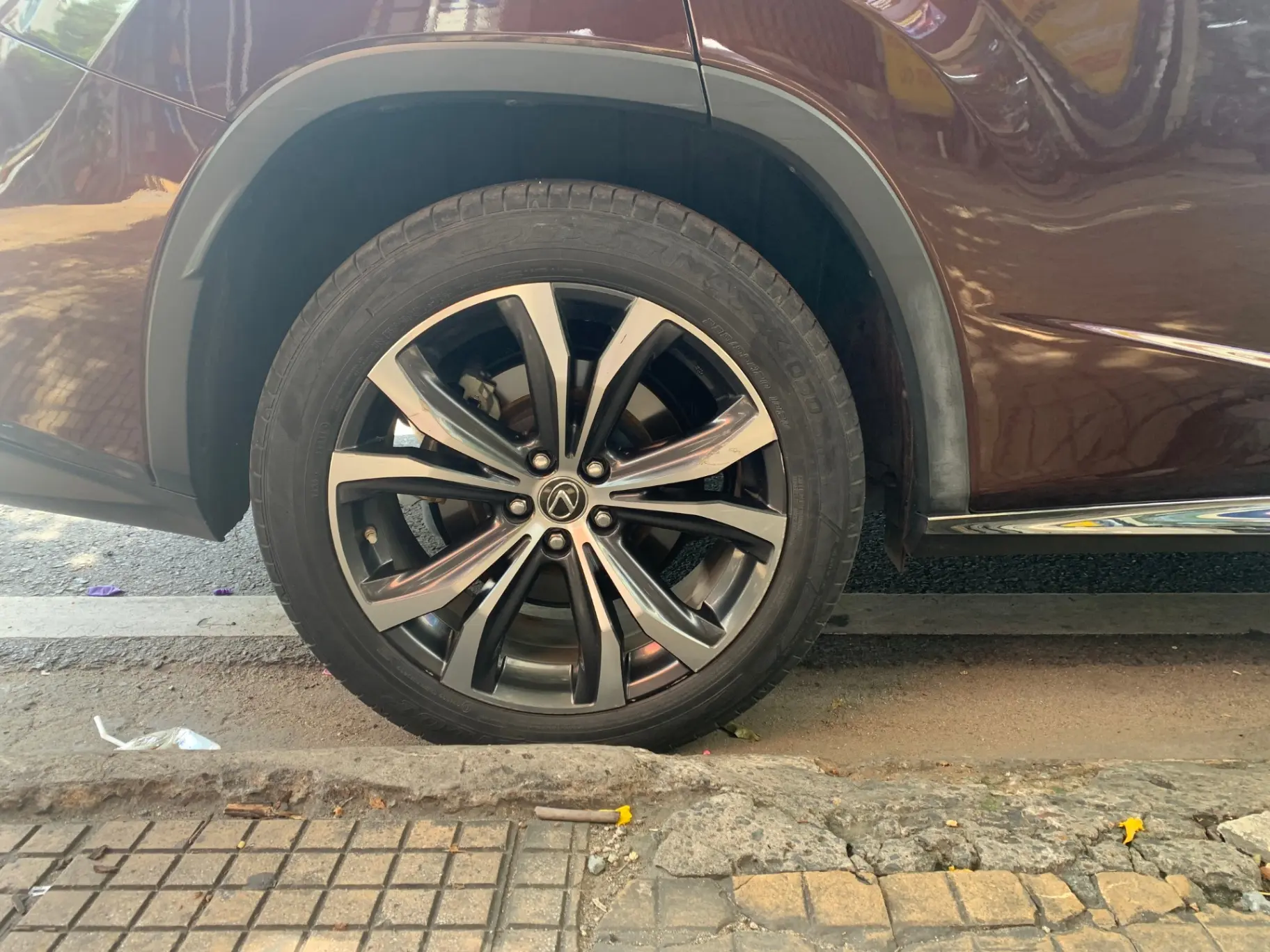 Lexus RX350 2019 - Ngoại thất 7
