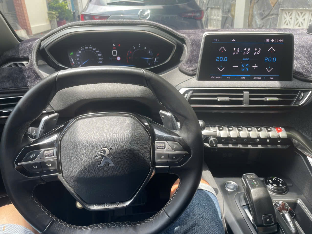 Peugeot 3008 1.6 AT 2019 - Nội thất 1