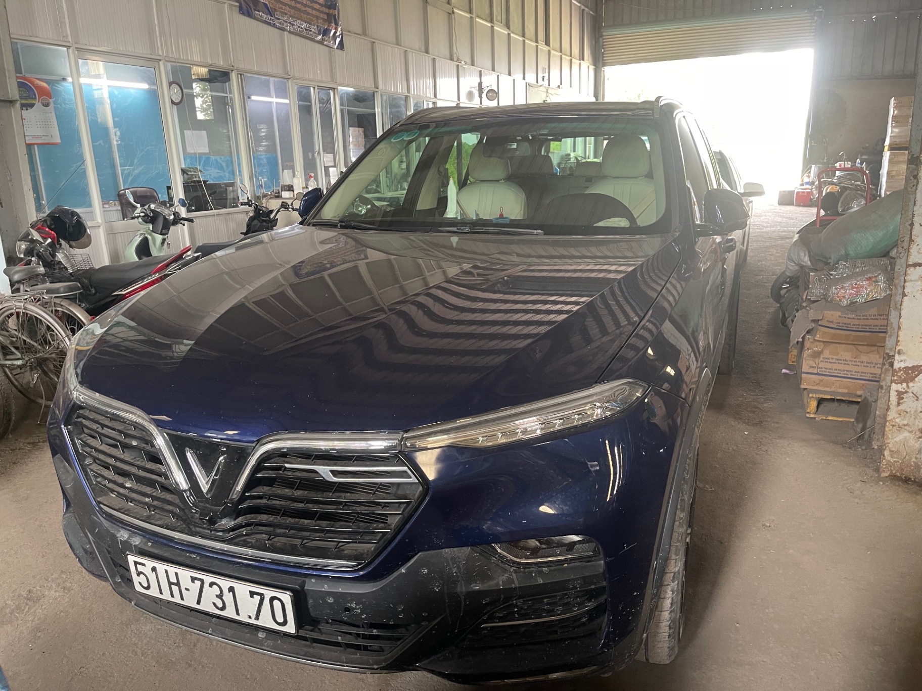 Vinfast Lux sa 2.0 Premium 2.0 AT 2019