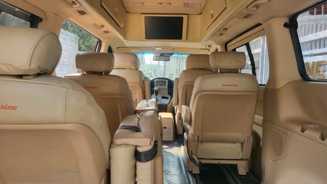 Hyundai Grand starex Limousine 2010 - Ngoại thất 1