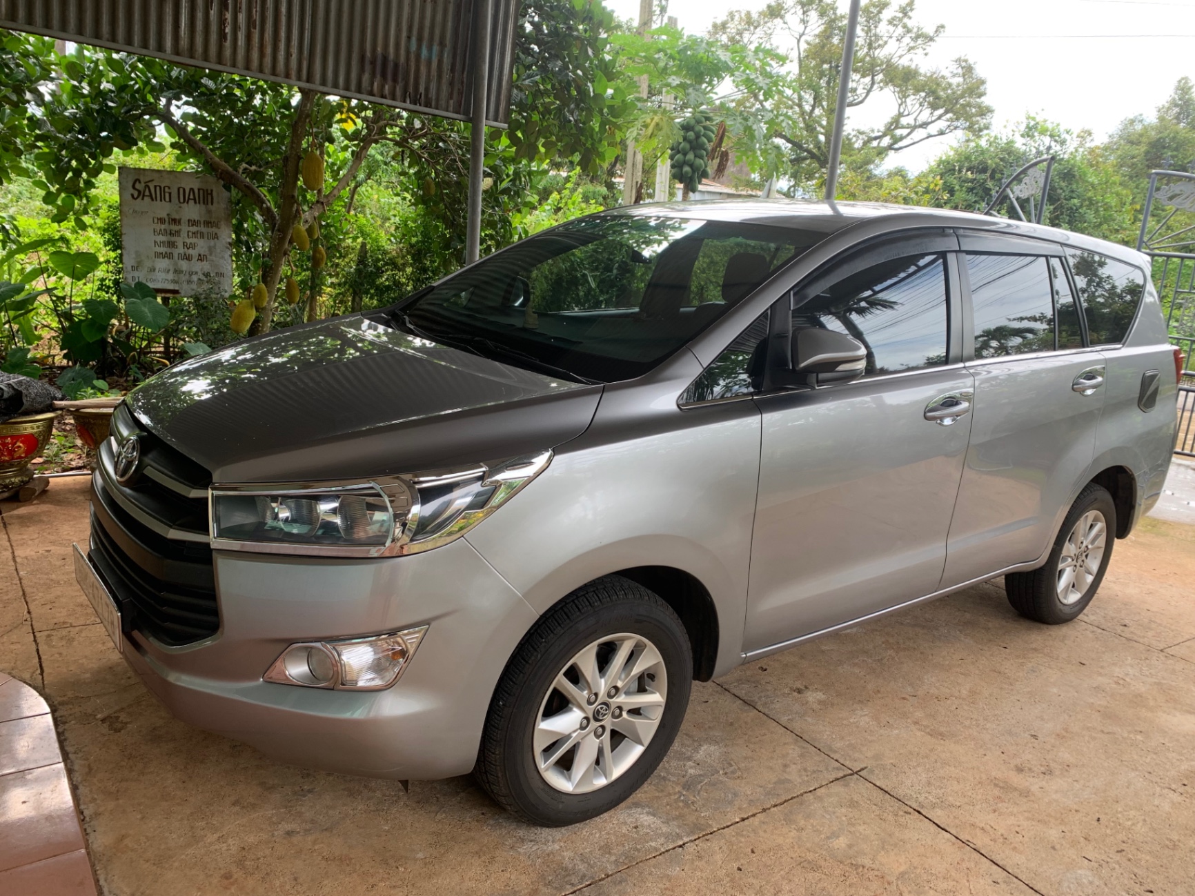 Toyota Innova 2.0G 2016