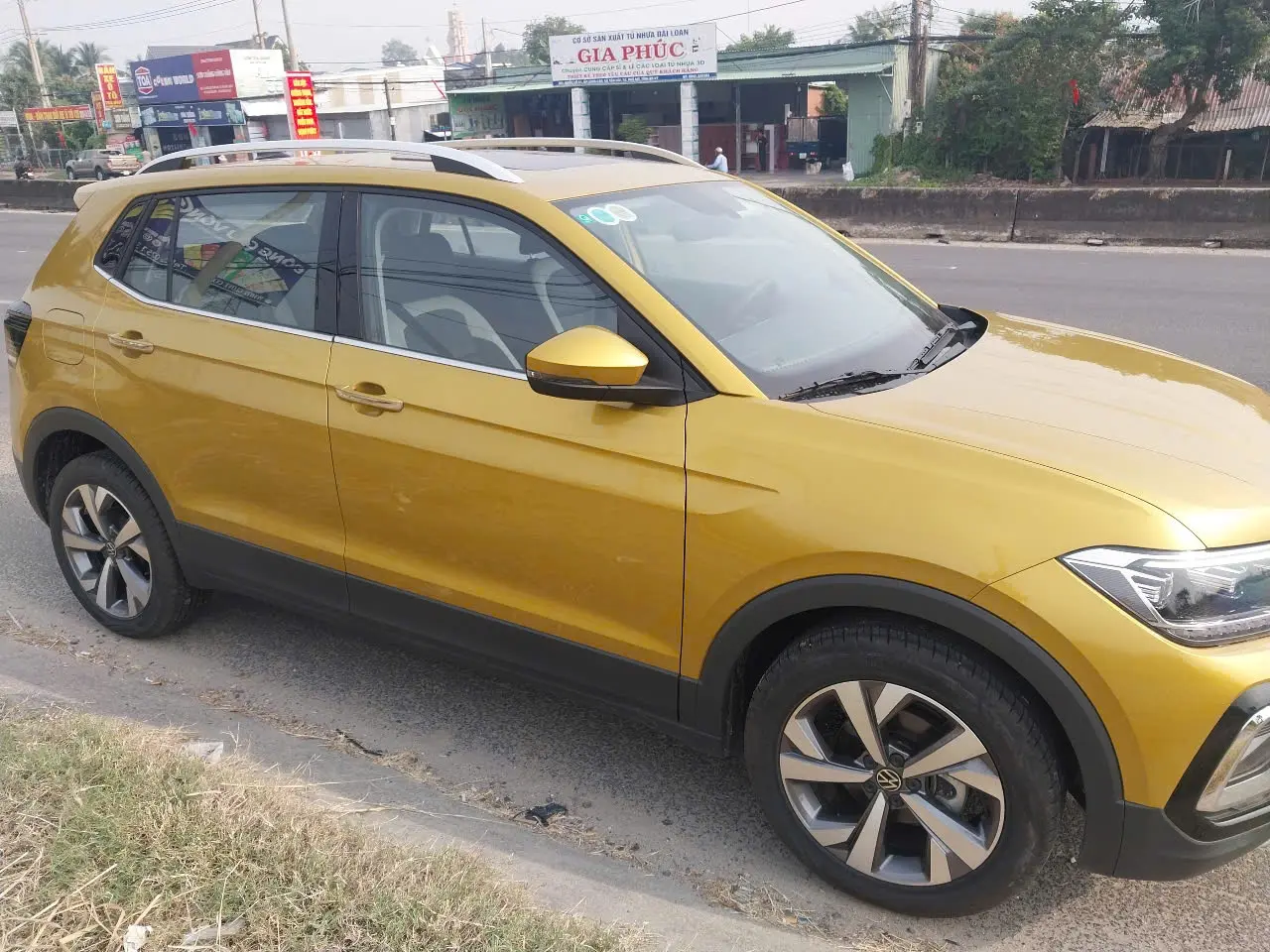 Volkswagen T-cross Luxury 1.0 AT 2023