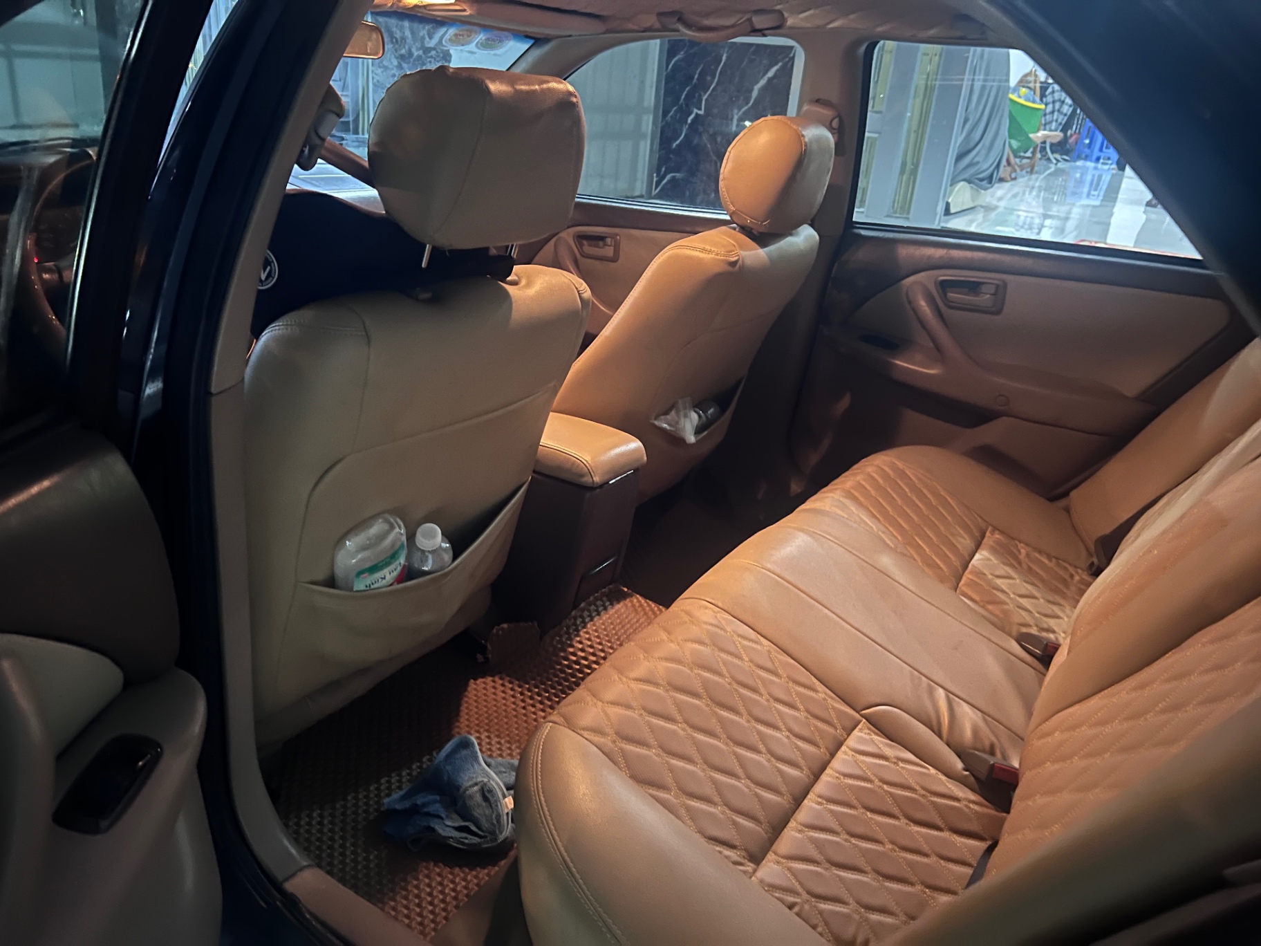 Toyota Camry GLi 2.2 2000 - Nội thất 1