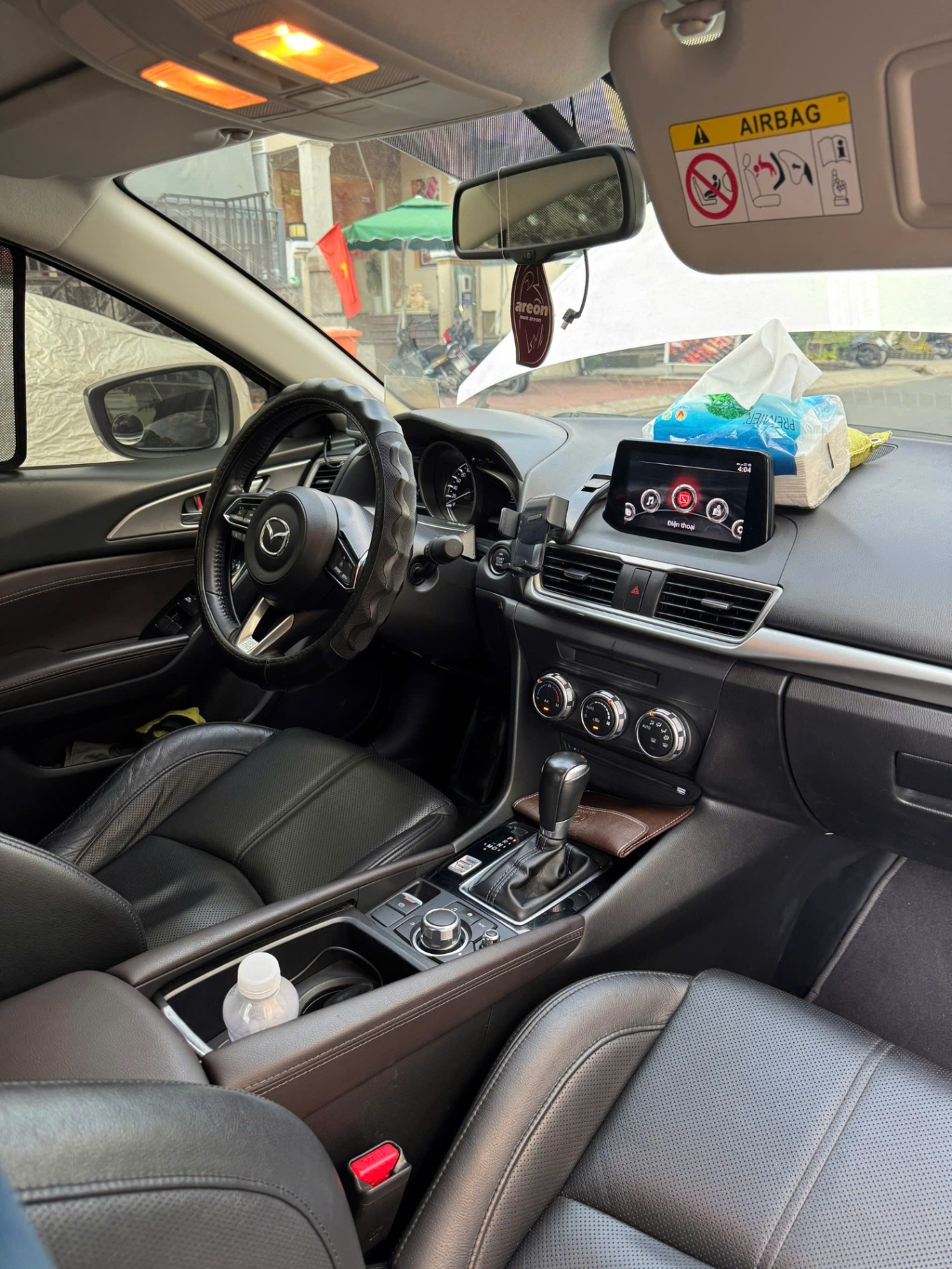 Mazda 3 1.5AT 2018 - Nội thất 4