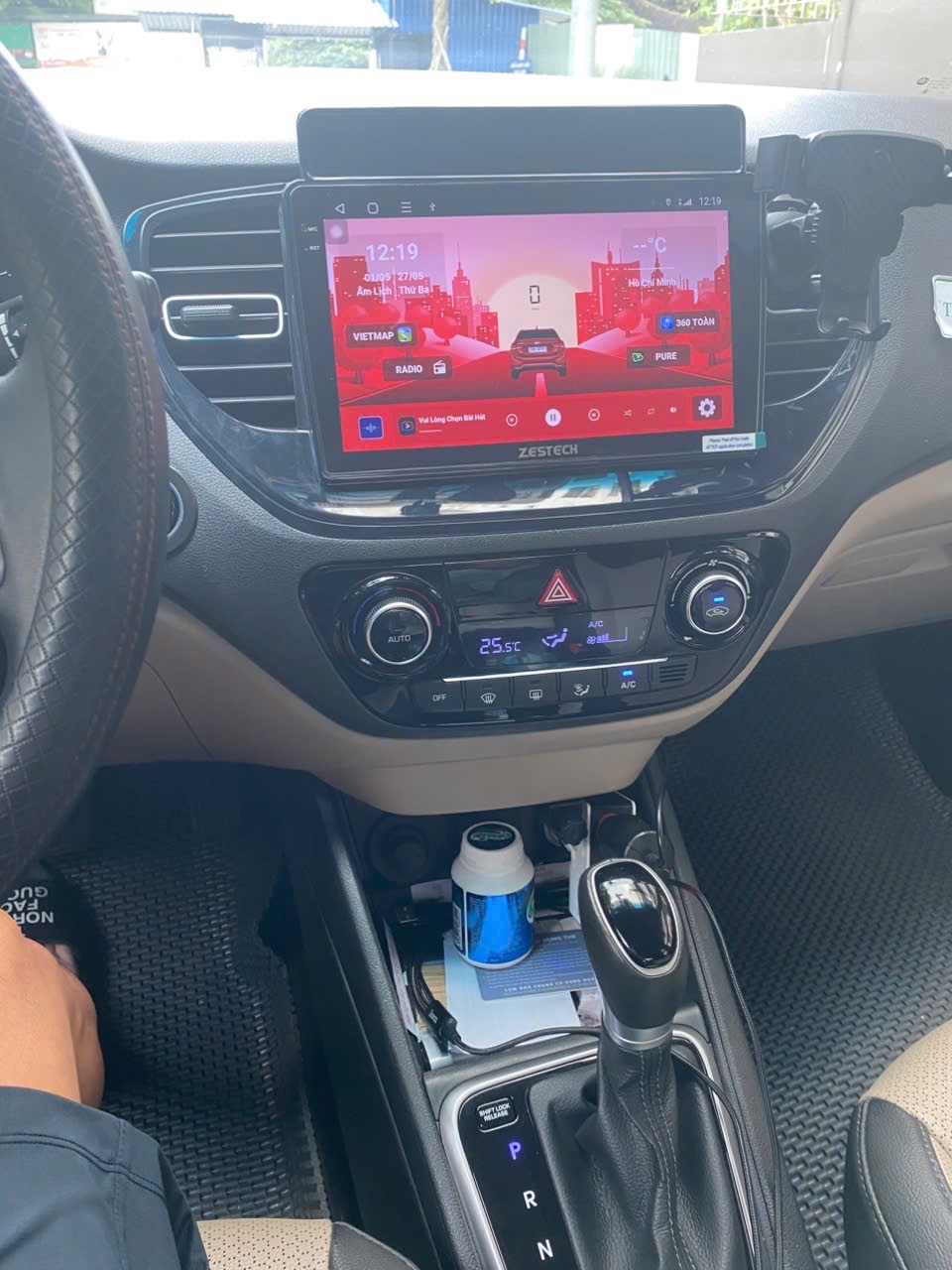 Hyundai Accent 1.4 AT Đặc Biệt 2023 - Nội thất 2