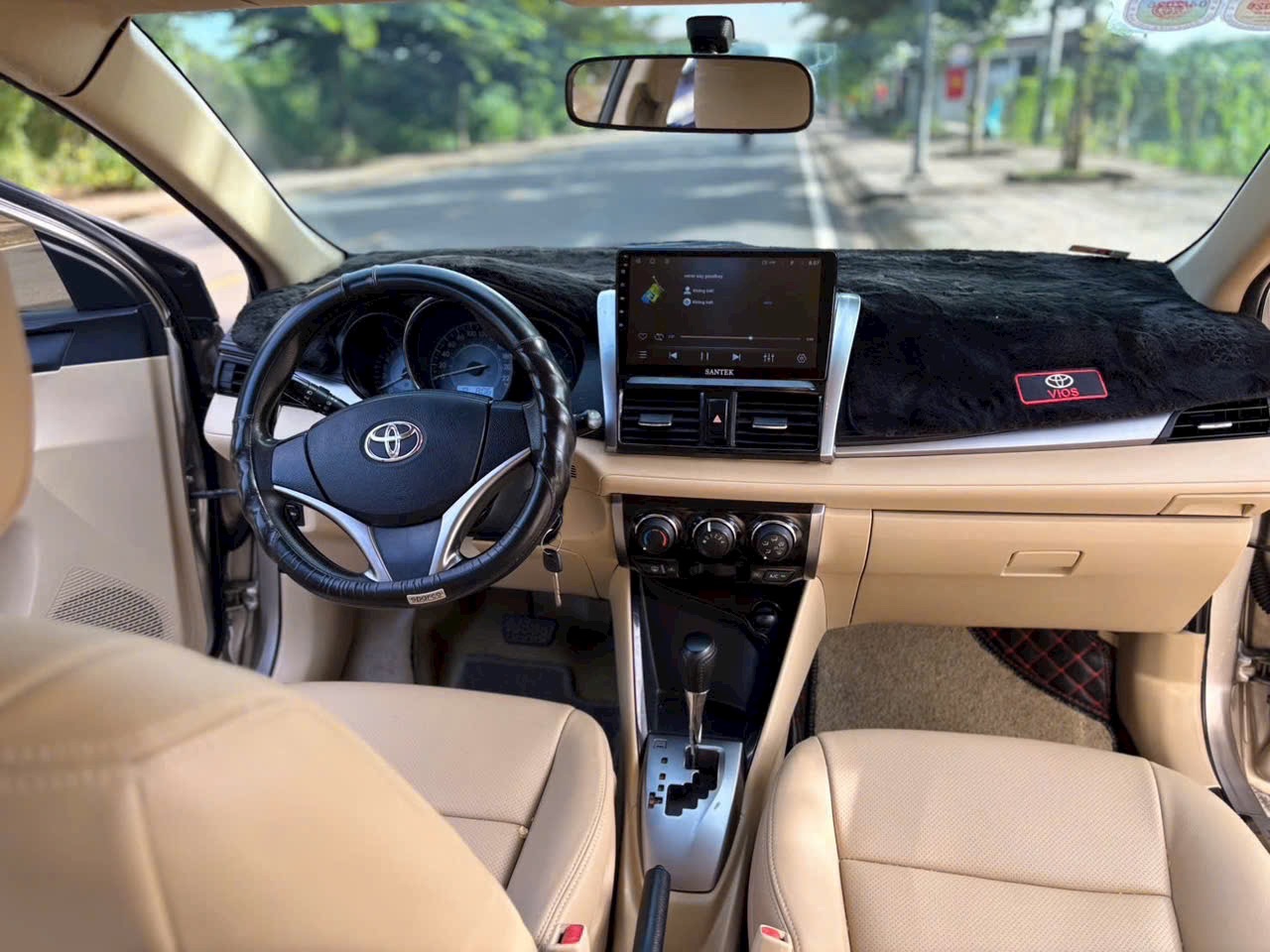 Toyota Vios 1.5E CVT 2017 - Nội thất 1