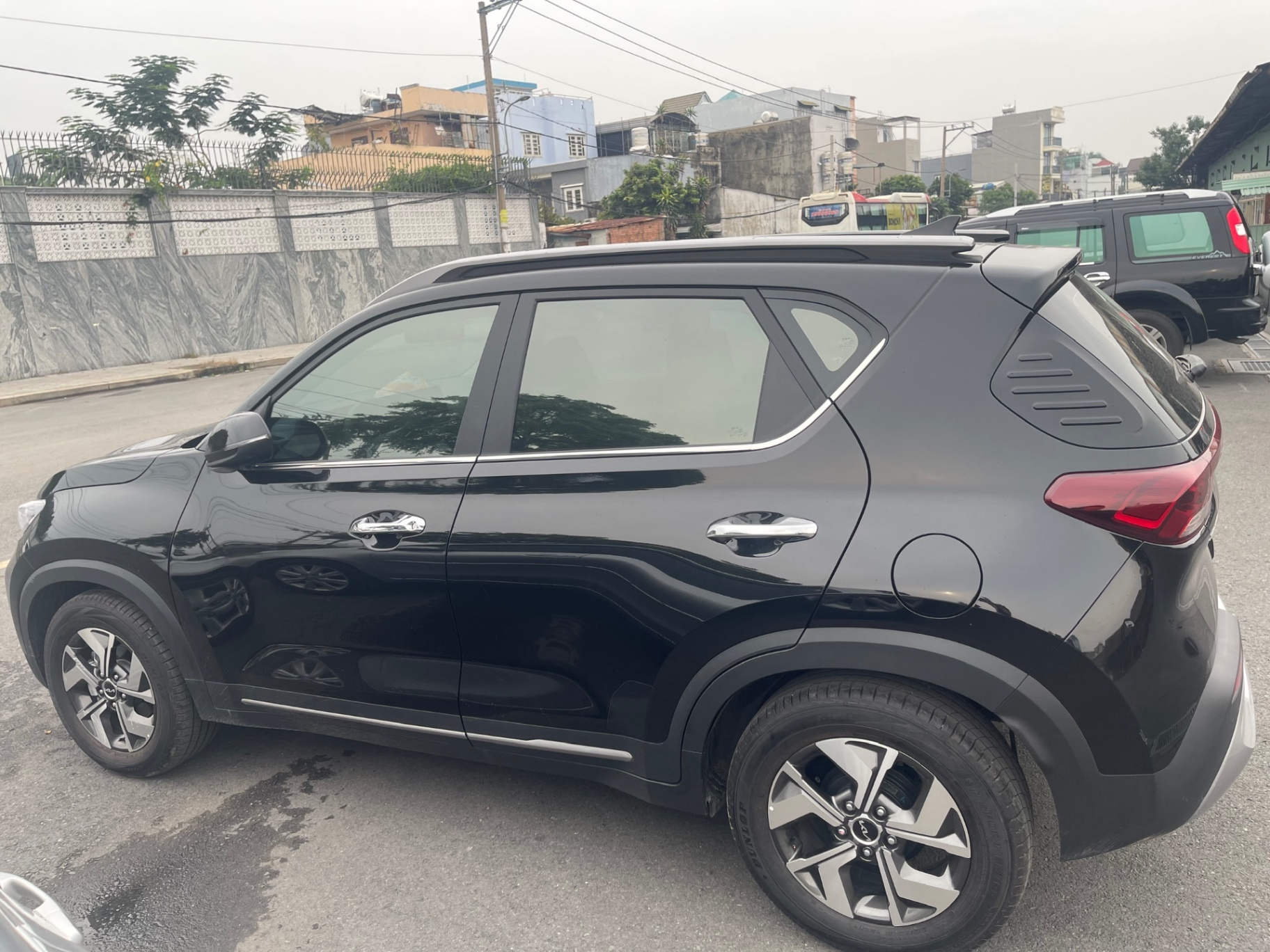 Kia Sonet Luxury 1.5 AT 2023 - Ngoại thất 3