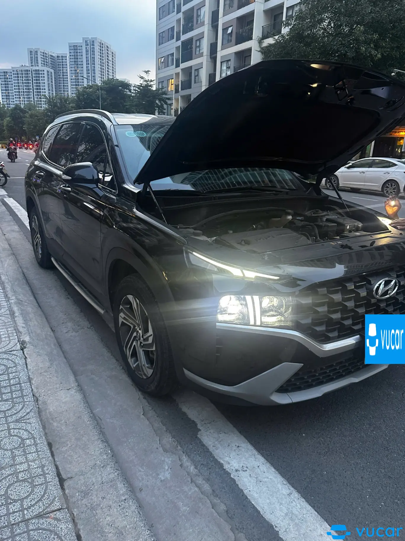 Hyundai Santafe Tiêu chuẩn 2.5L 2022 - Ngoại thất 8