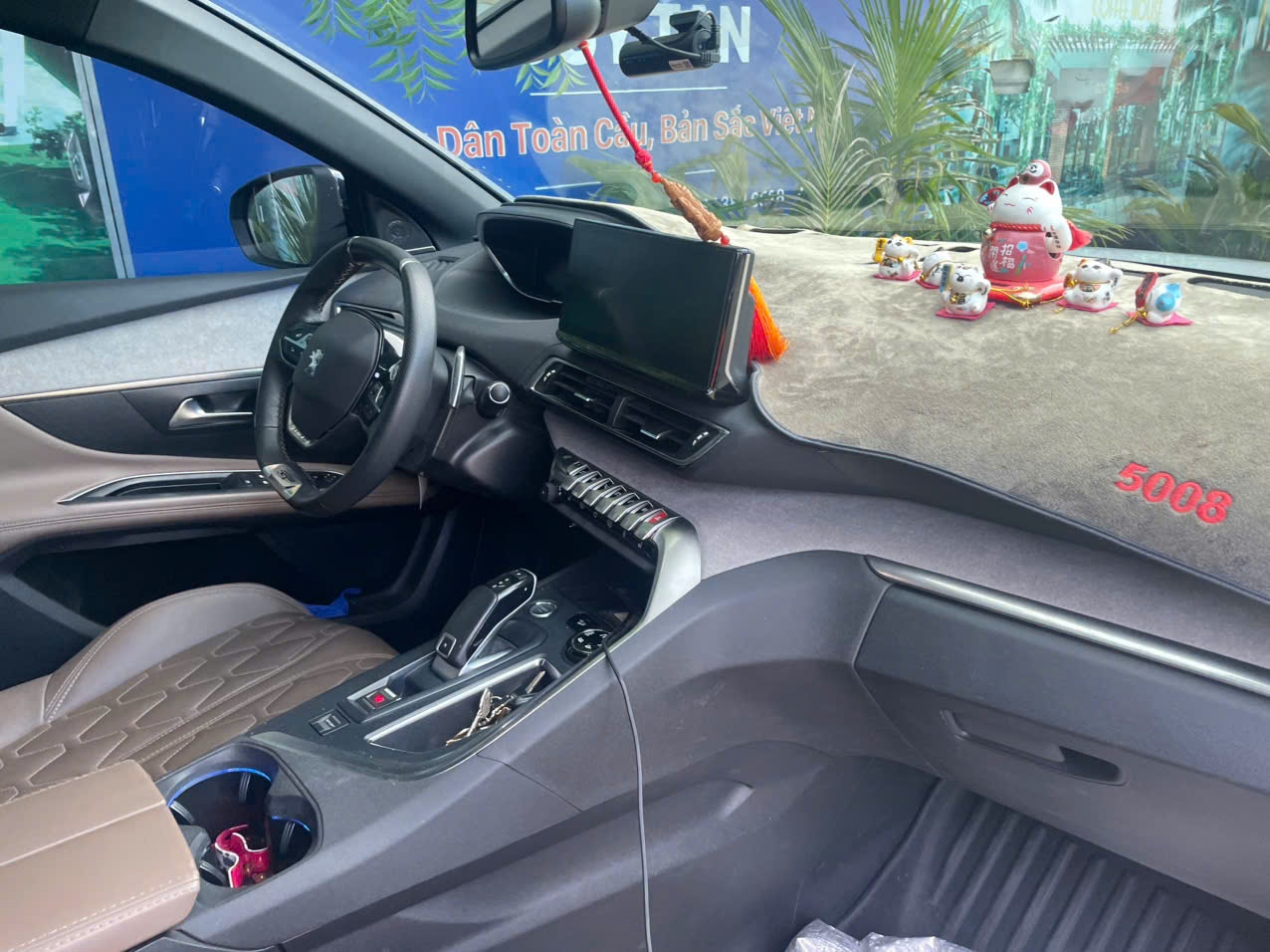 Peugeot 5008 GT 1.6 AT 2022 - Nội thất 2