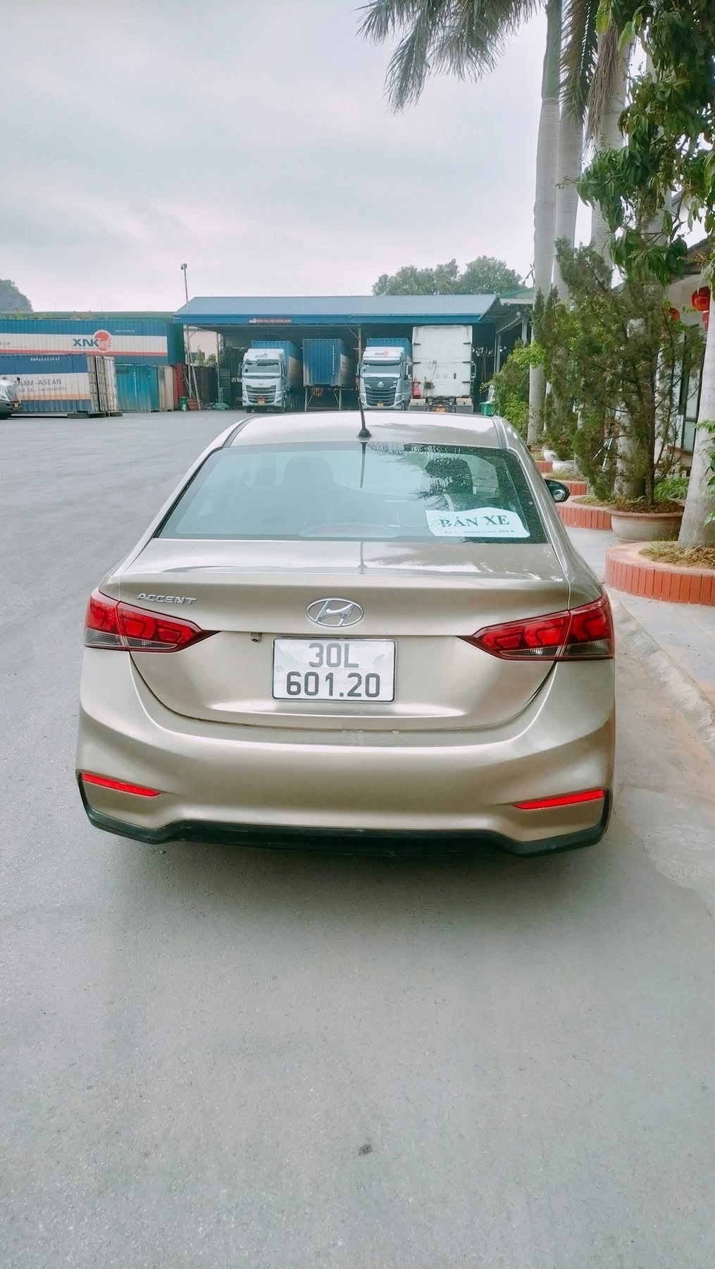 Hyundai Accent 1.4 MT Base 2018 - Ngoại thất 2