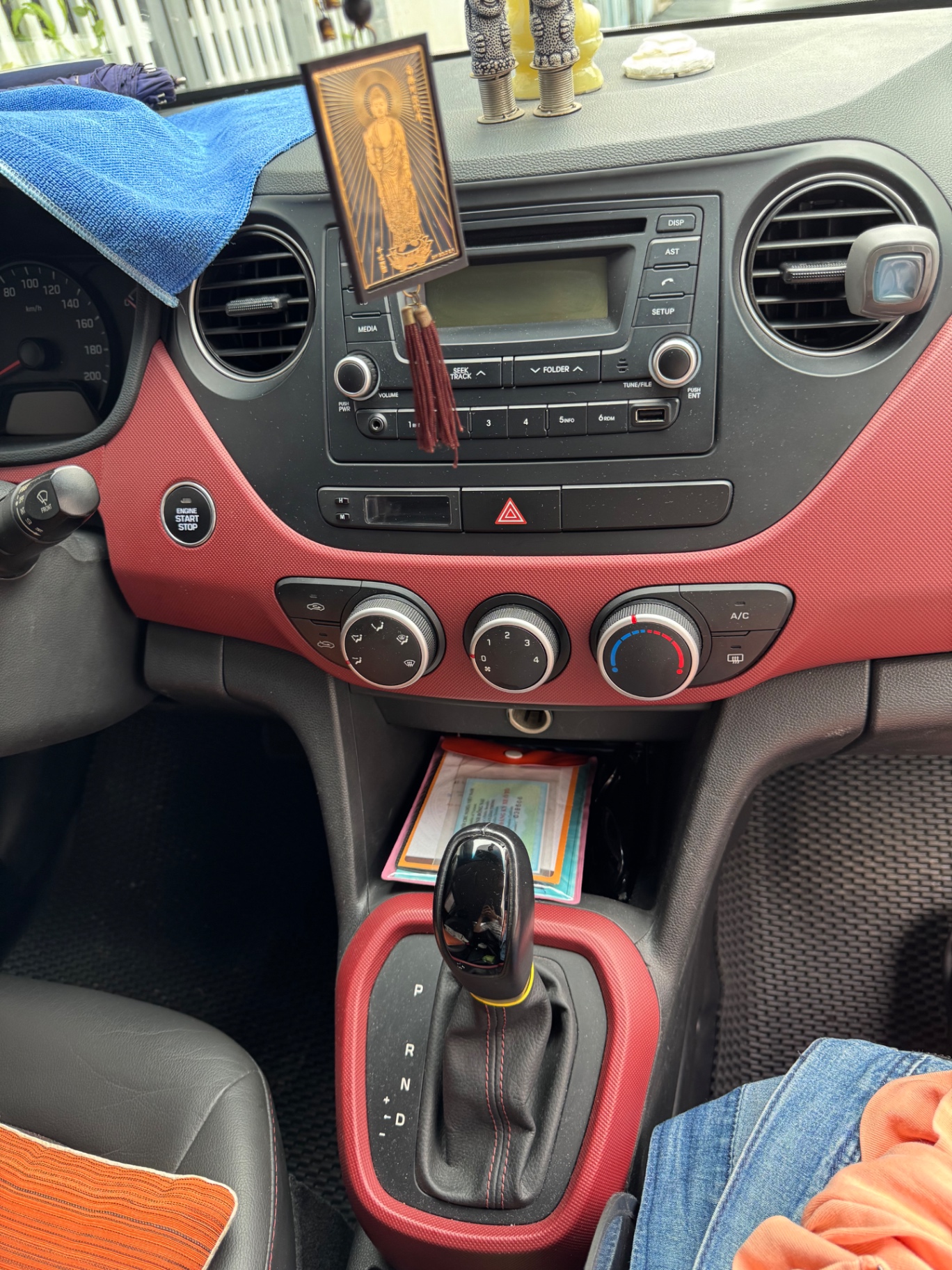 Hyundai I10 Grand 1.2 AT 2015 - Nội thất 1