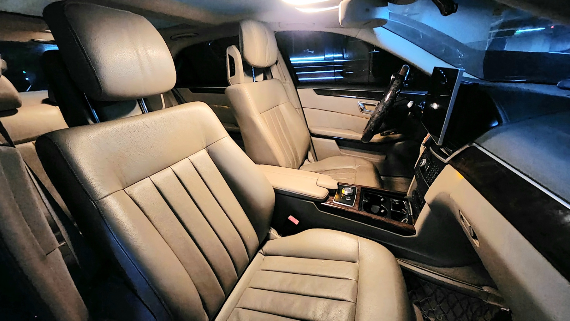 Mercedes E class E300 2011 - Nội thất 2