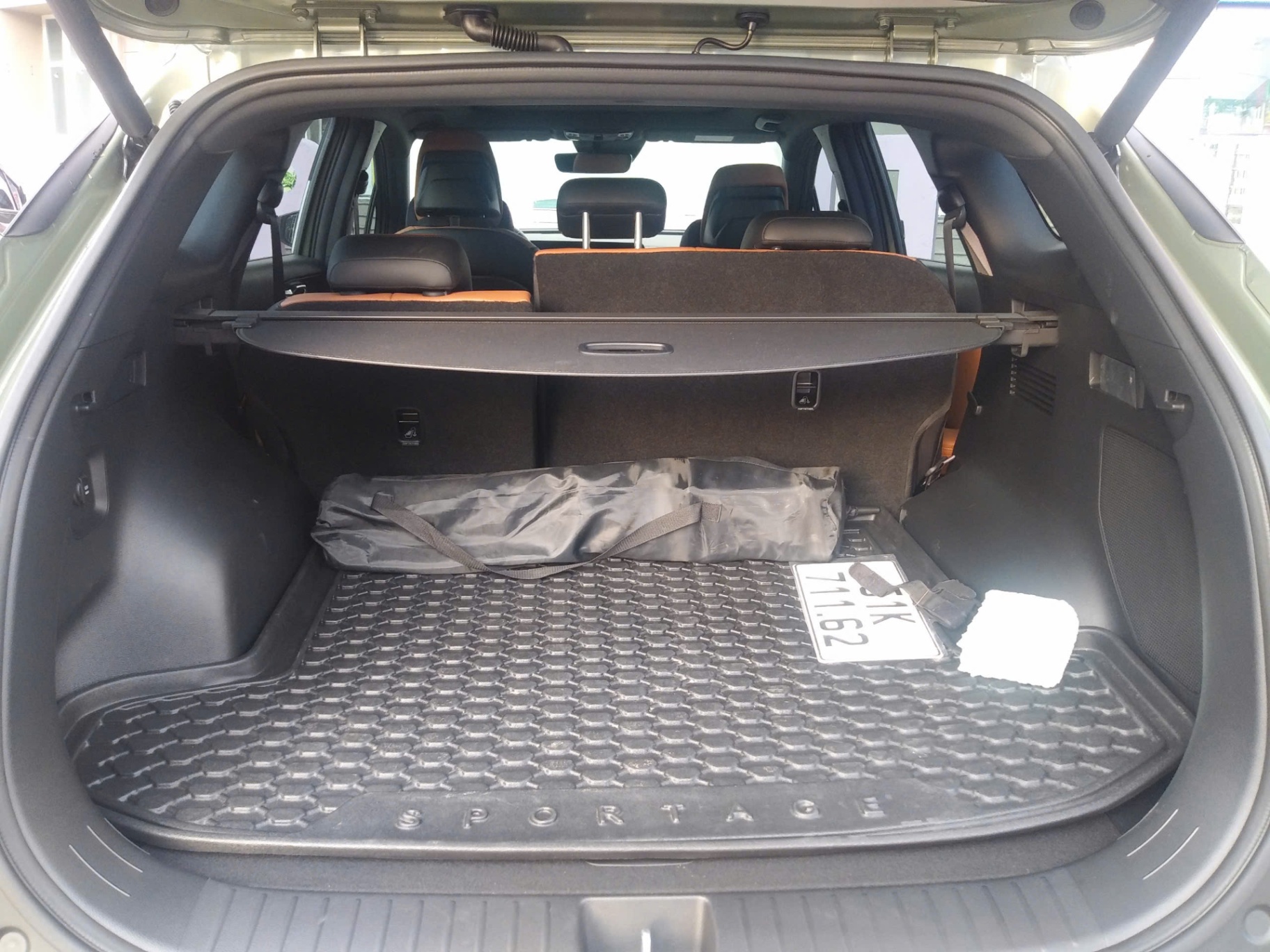 Kia Sportage Signature X-Line 1.6T AWD 2023 - Nội thất 8