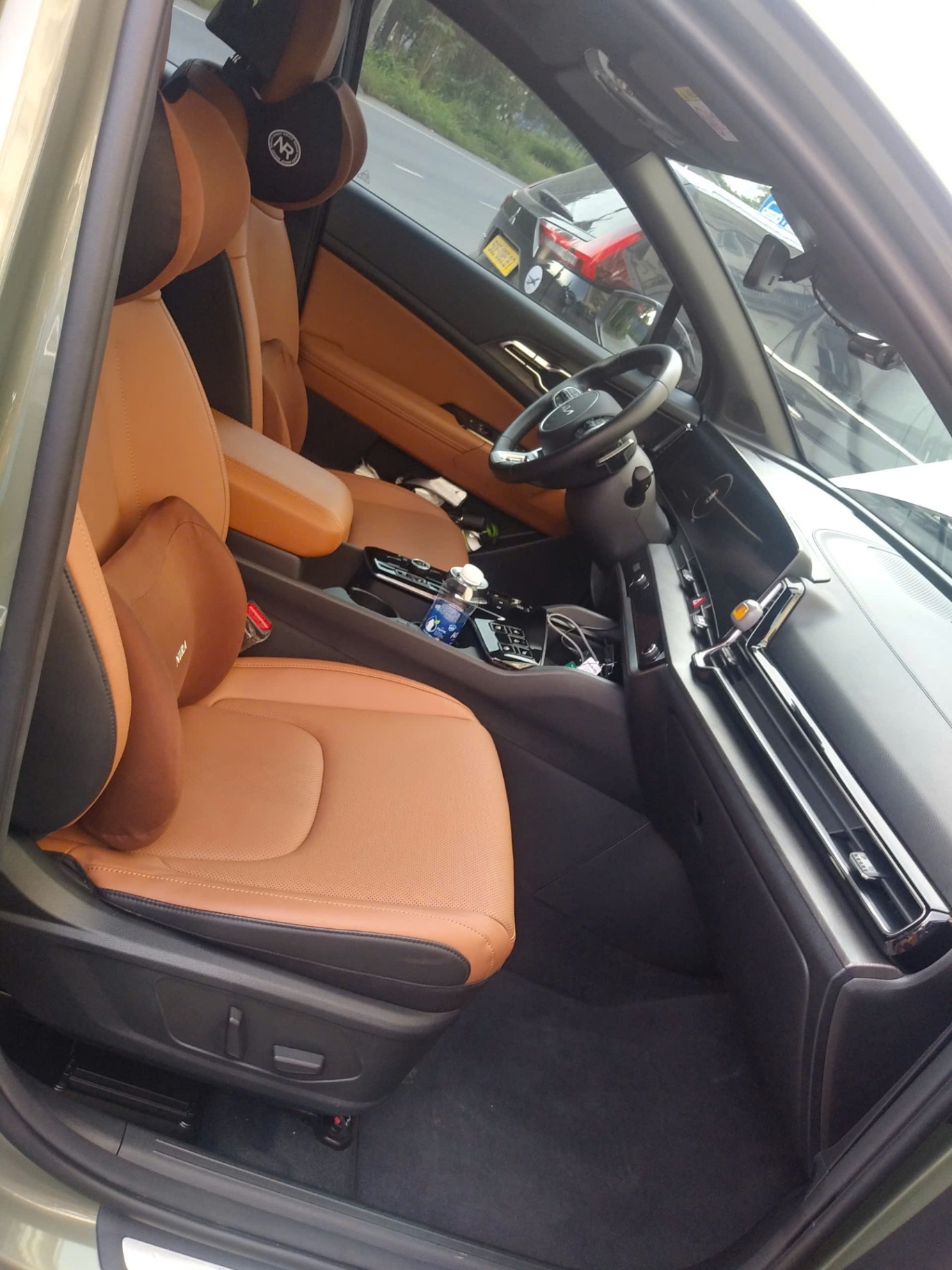 Kia Sportage Signature X-Line 1.6T AWD 2023 - Nội thất 16