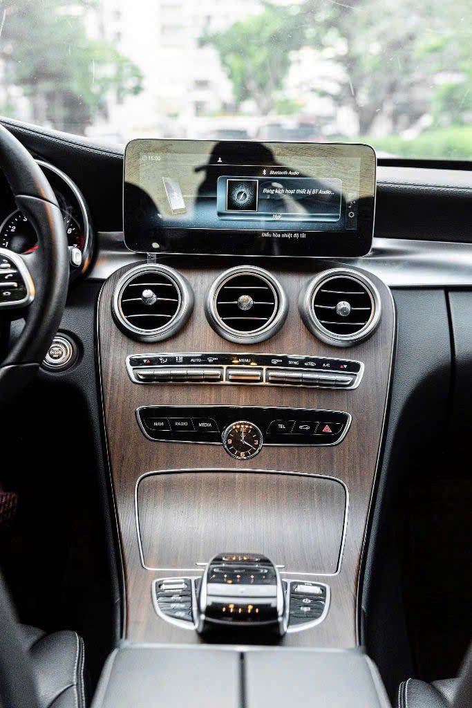 Mercedes C class C200 Exclusive 2021 - Nội thất 3