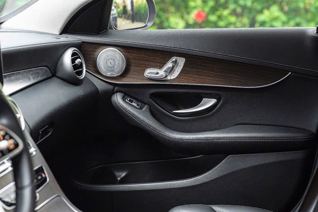 Mercedes C class C200 Exclusive 2021 - Nội thất 2