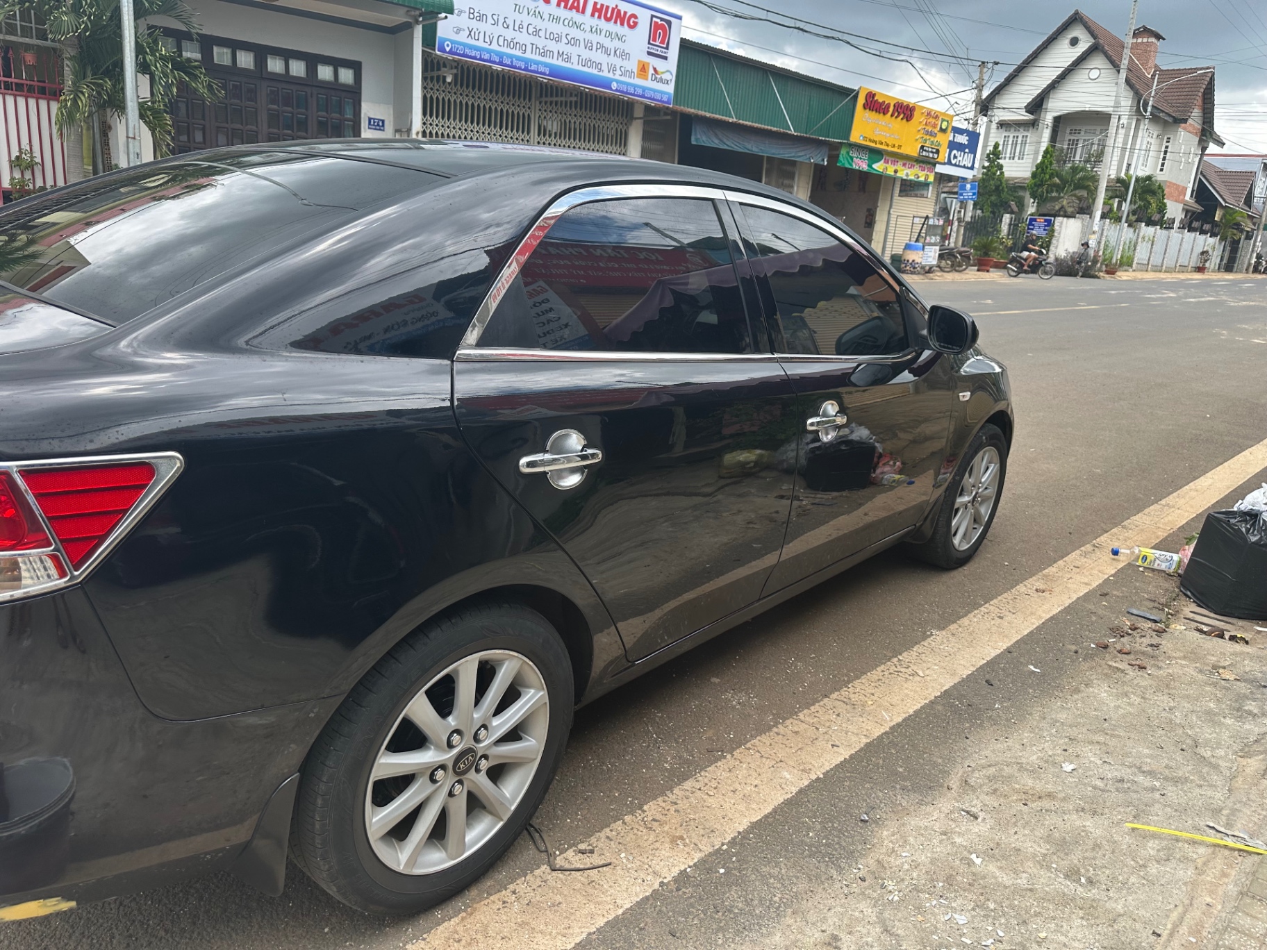 Kia Forte GDI 1.6 AT 2010 - Ngoại thất 2