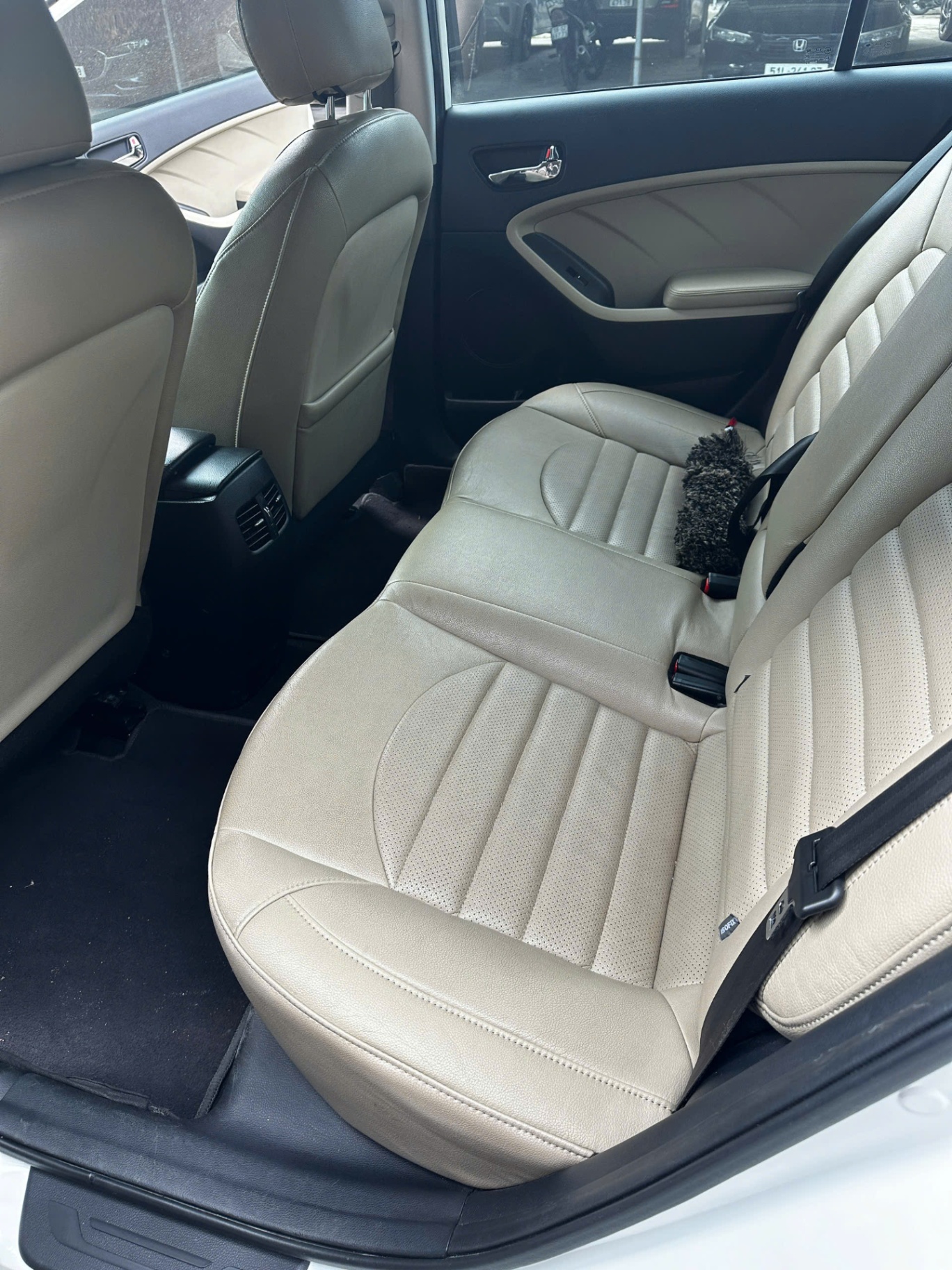 Kia Cerato 1.6 AT 2018 - Nội thất 8