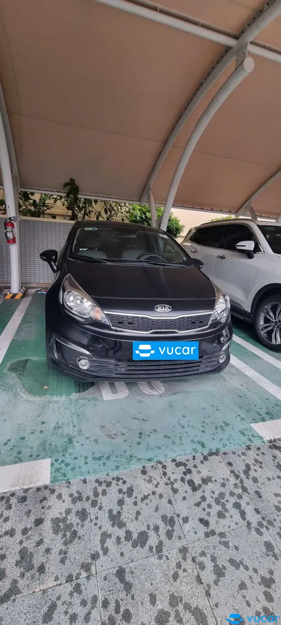 Kia Rio 1.4 AT 2015