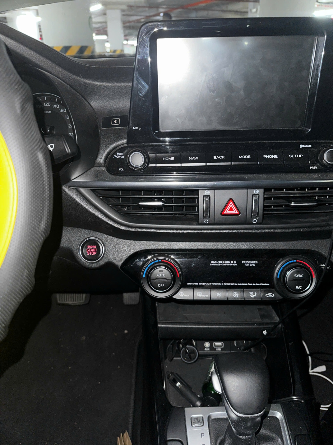Kia Cerato 2.0 AT Premium 2020 - Nội thất 3
