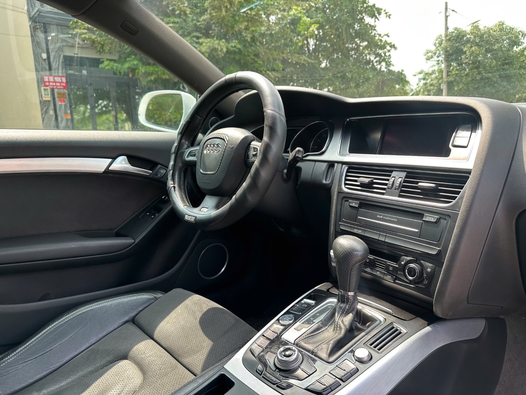 Audi A5 2.0 T Quattro 2009 - Nội thất 2