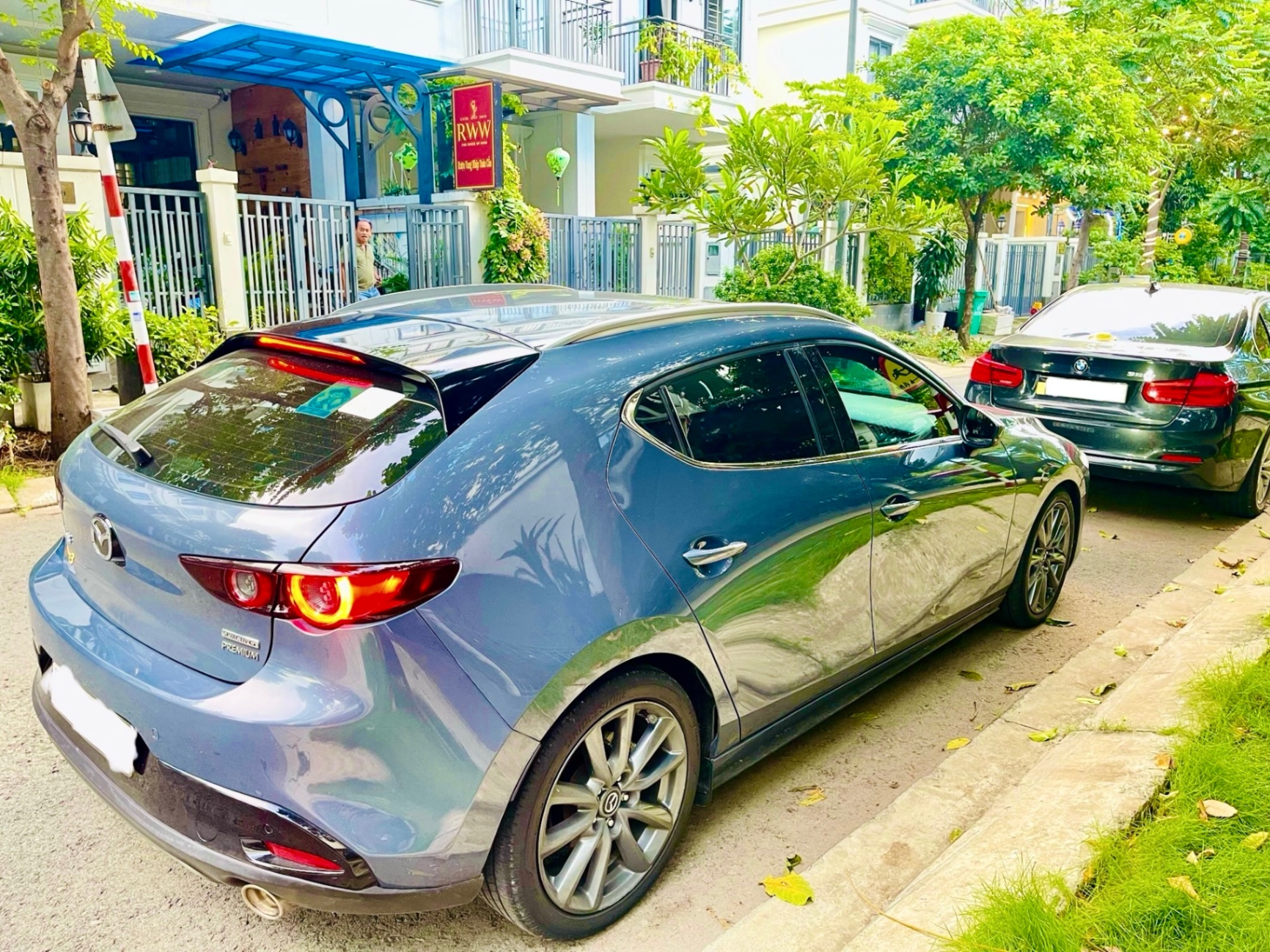 Mazda 3 1.5L Premium 2020