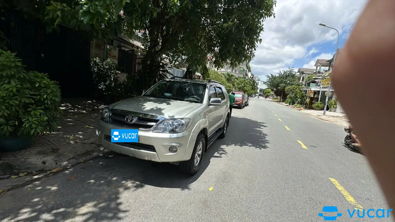 Toyota Fortuner SR5 2.7 AT 2008