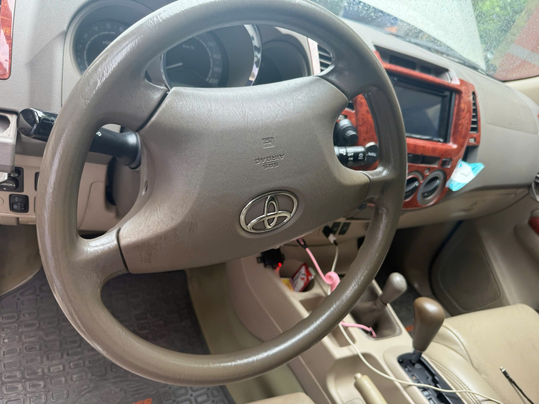 Toyota Fortuner SR5 2.7 AT 2008 - Nội thất 5