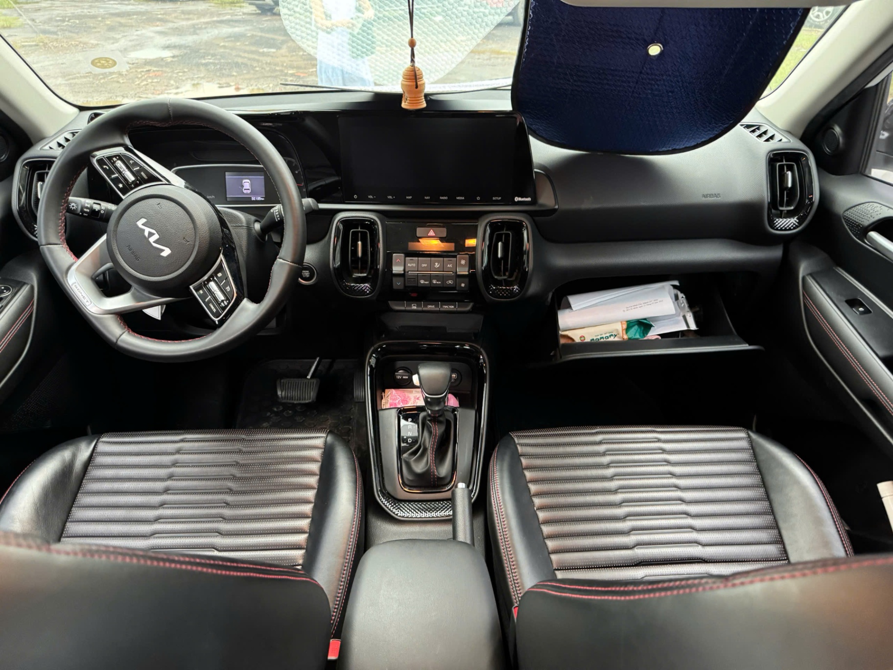 Kia Sonet Premium 1.5 AT 2021 - Nội thất 7