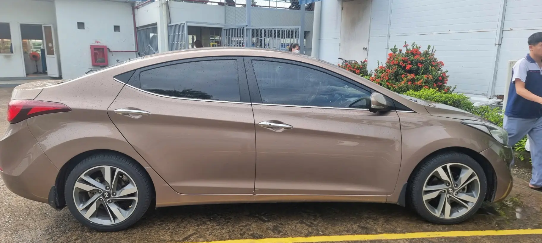Hyundai Elantra 1.6 AT 2014