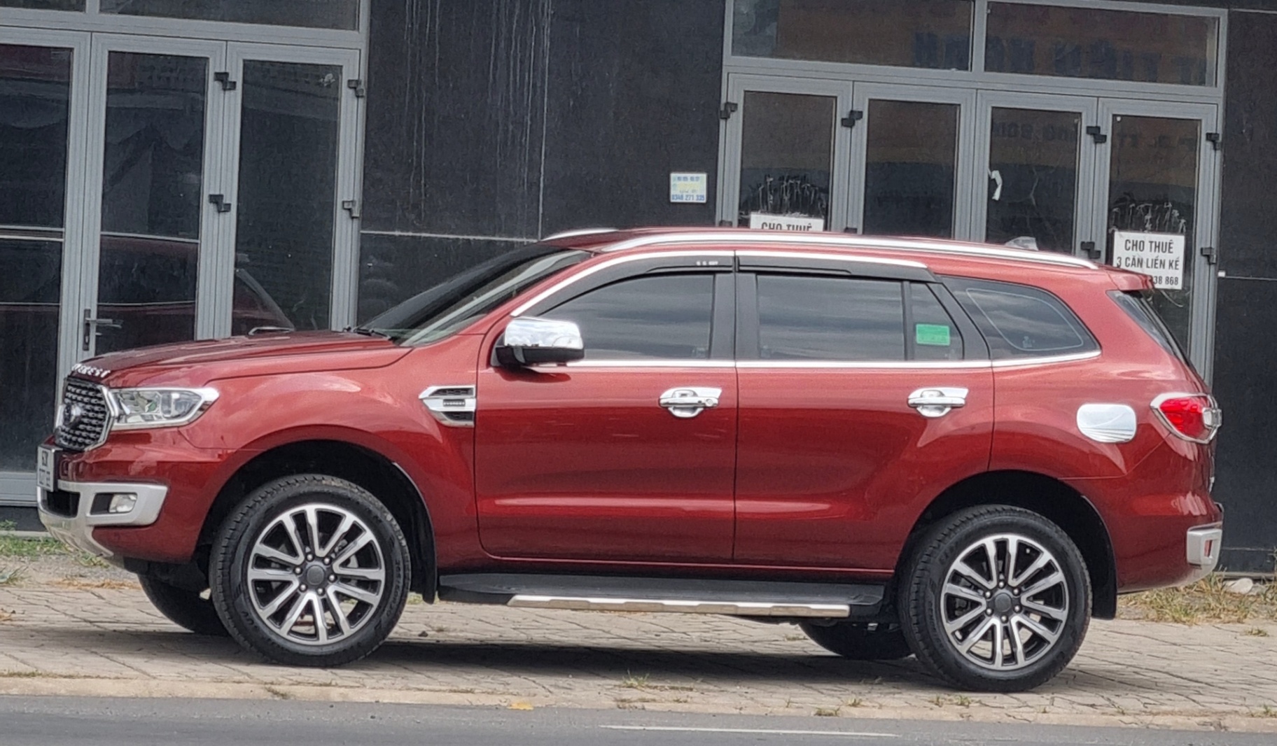 Ford Everest Titanium 2.0L 4x2 AT 2020