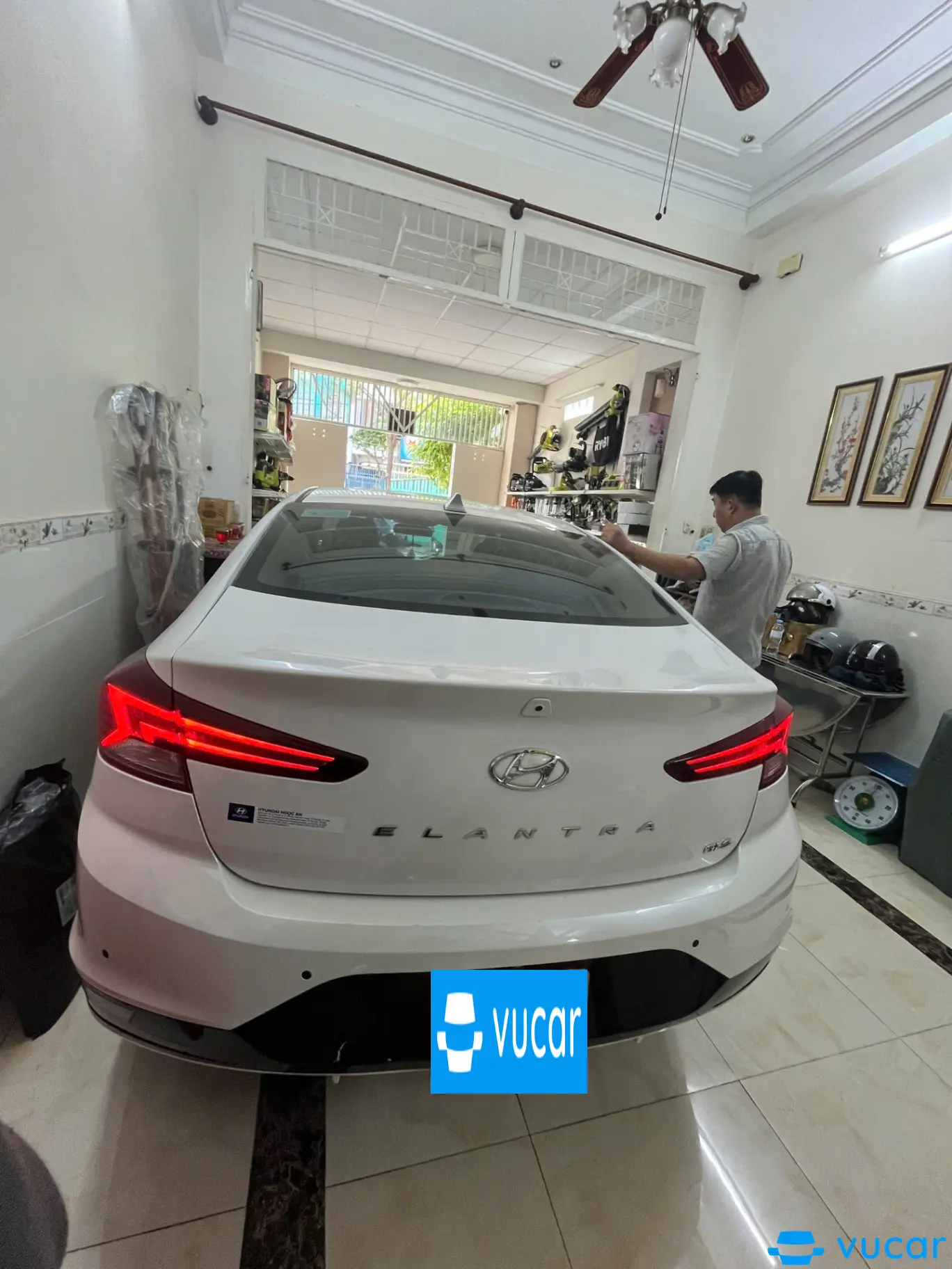 Hyundai Elantra 2.0 AT 2019 - Ngoại thất 8