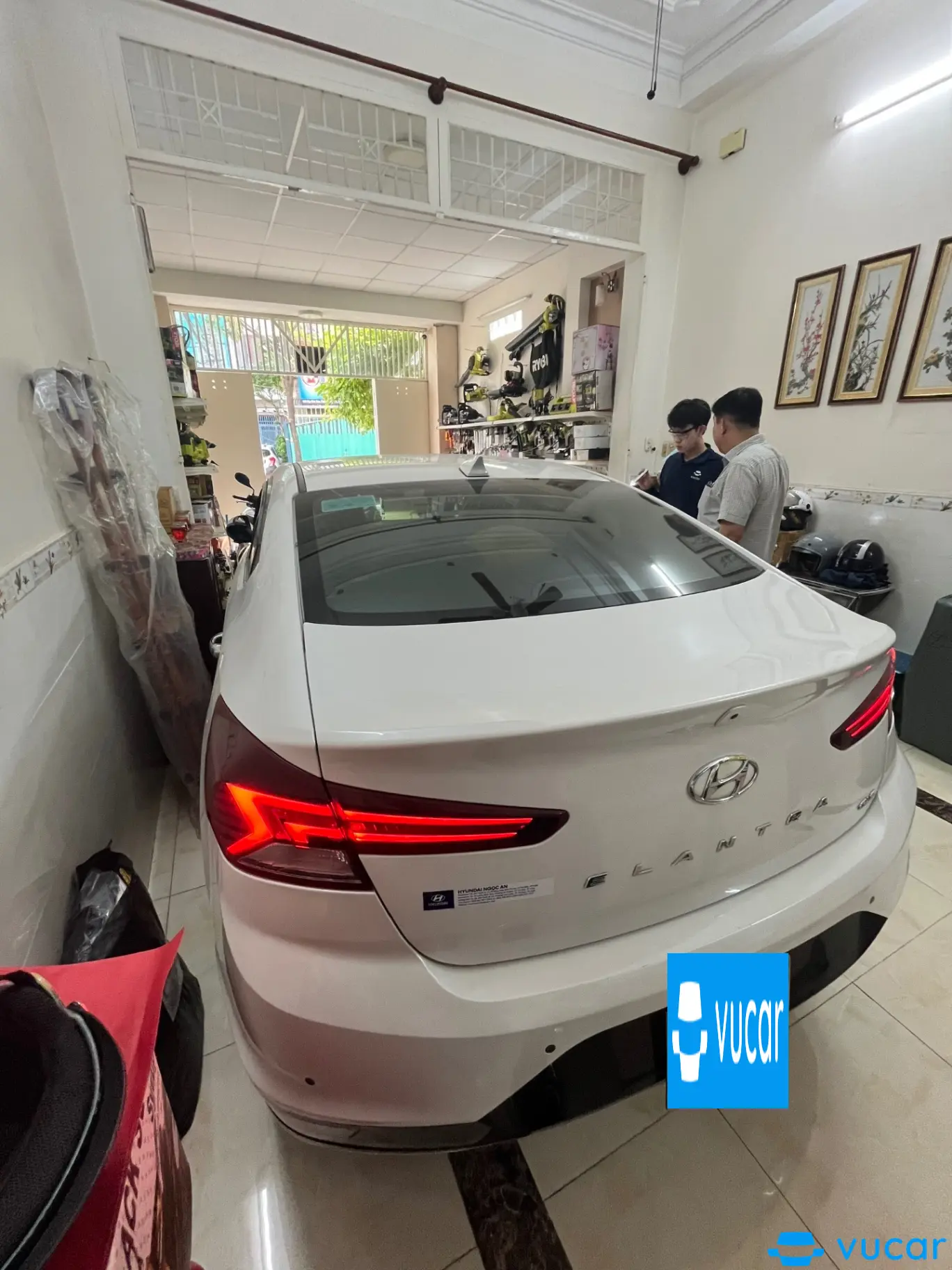 Hyundai Elantra 2.0 AT 2019 - Ngoại thất 3