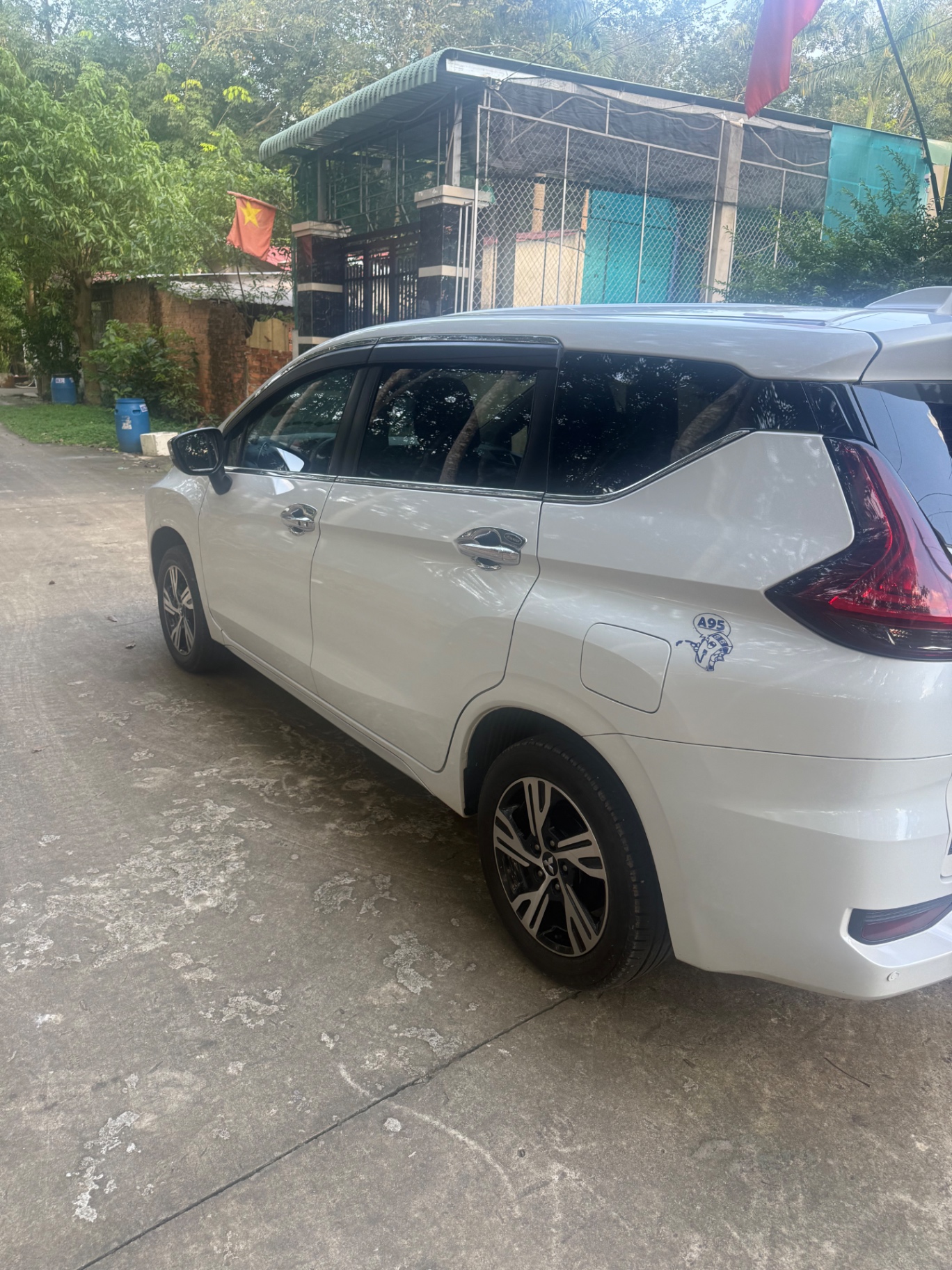 Mitsubishi Xpander 1.5 AT 2021 - Ngoại thất 1