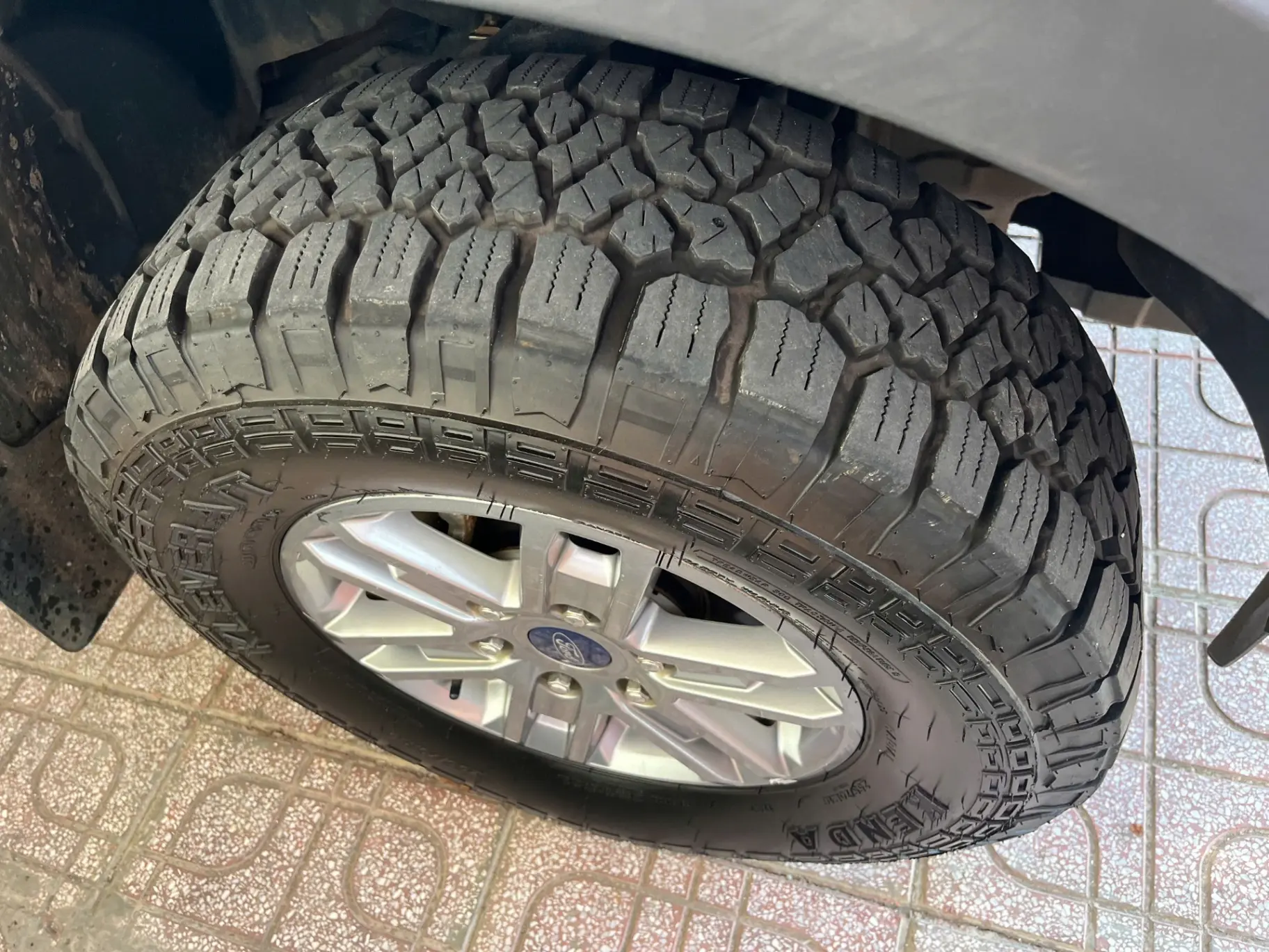 Ford Ranger XLS 2.0L 4x4 AT 2023 - Ngoại thất 11