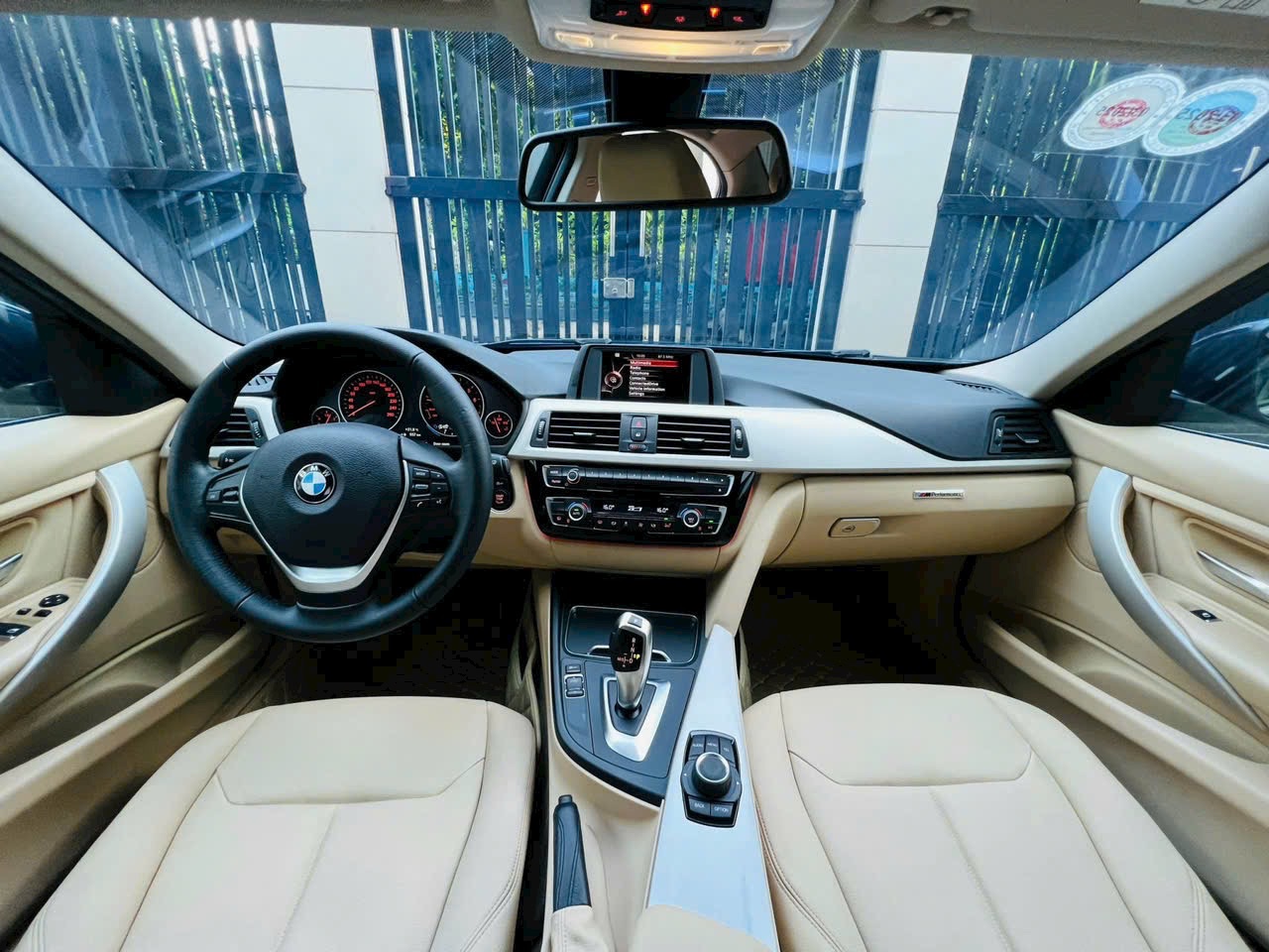 BMW 3 series 320i 2016 - Nội thất 1