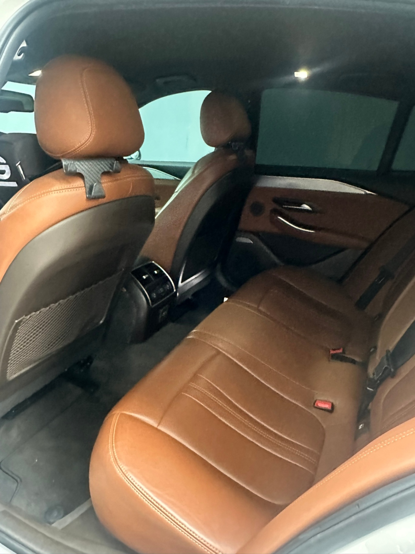 Vinfast Lux A 2.0 AT 2021 - Nội thất 7