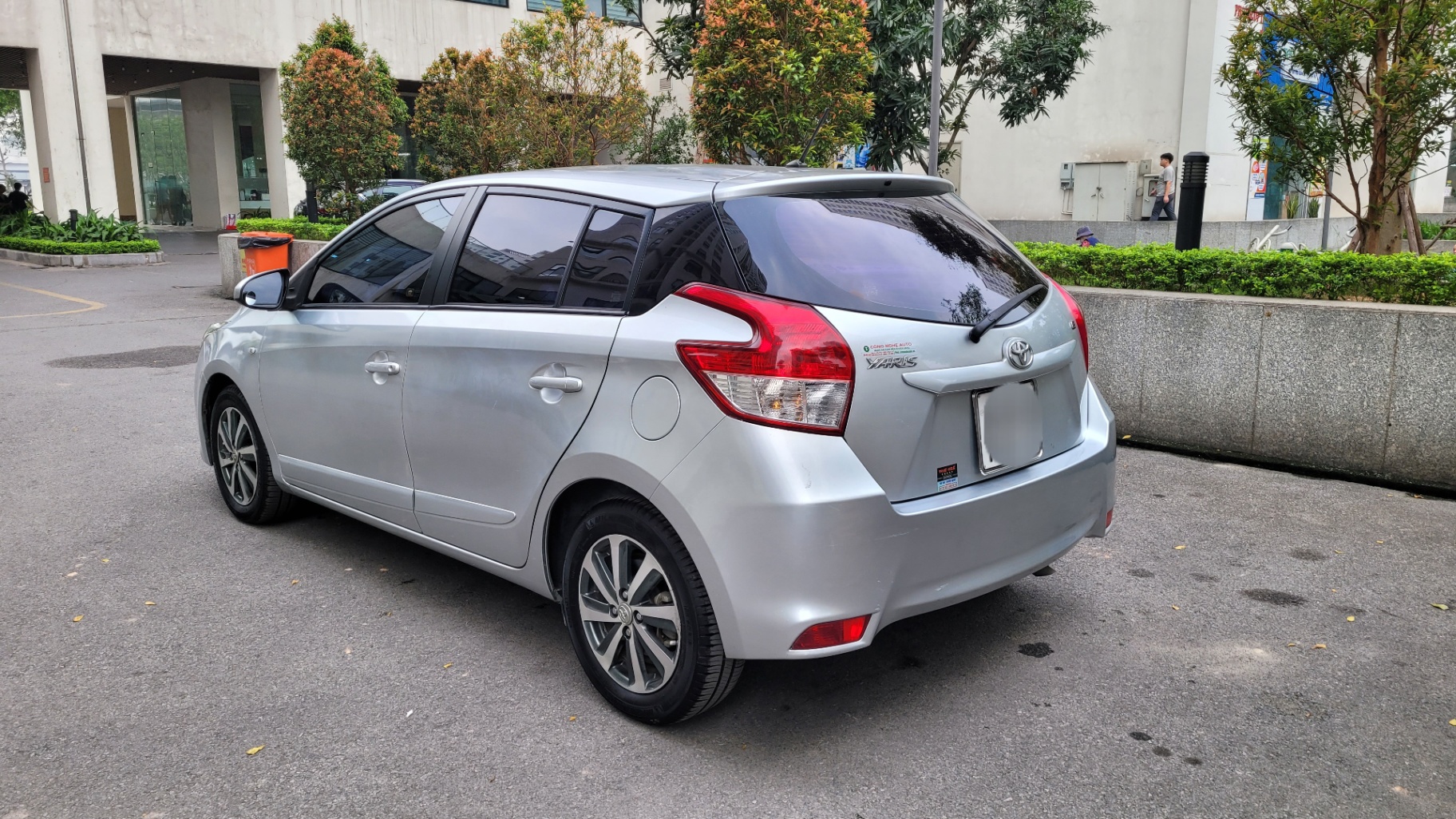 Toyota Yaris 1.3E 2014 - Ngoại thất 1