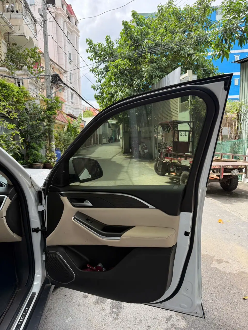 Vinfast Lux sa 2.0 Premium 2.0 AT 2020 - Ngoại thất 3