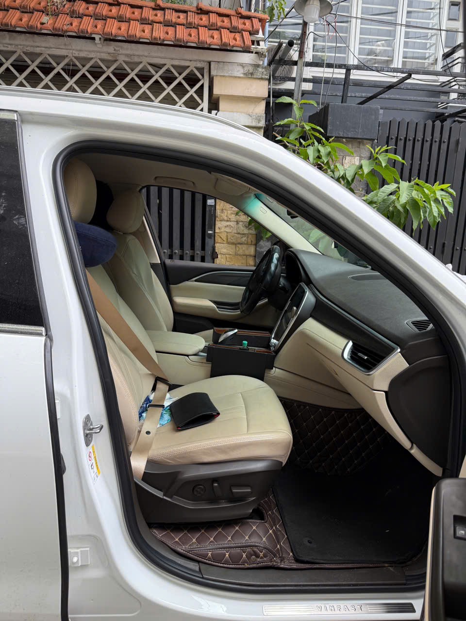 Vinfast Lux sa 2.0 Premium 2.0 AT 2020 - Nội thất 2