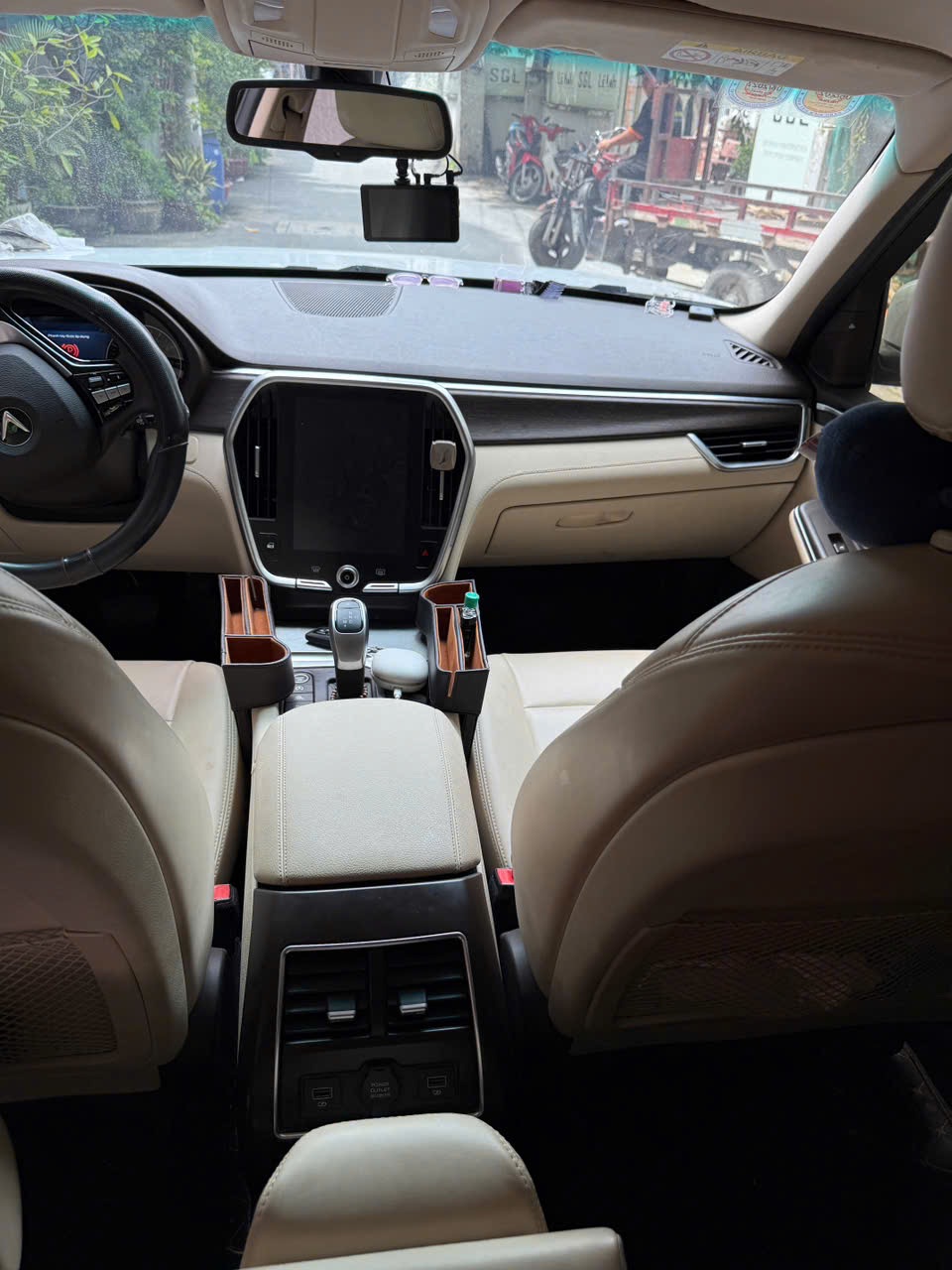 Vinfast Lux sa 2.0 Premium 2.0 AT 2020 - Nội thất 6