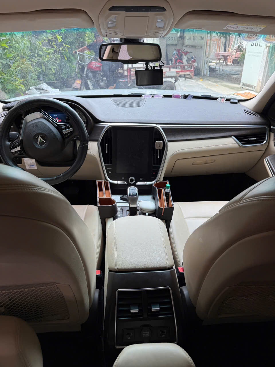 Vinfast Lux sa 2.0 Premium 2.0 AT 2020 - Nội thất 7