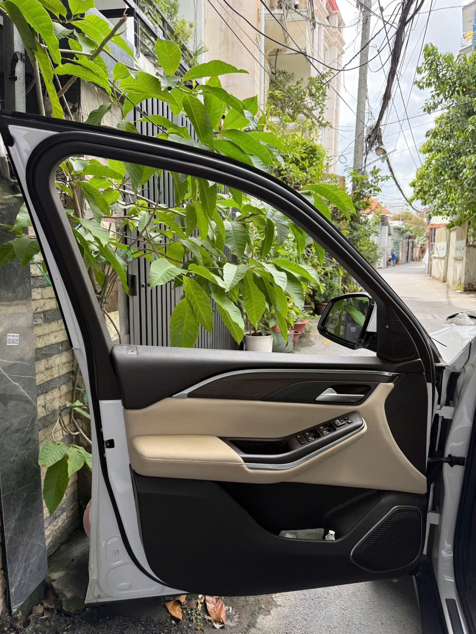 Vinfast Lux sa 2.0 Premium 2.0 AT 2020 - Nội thất 12