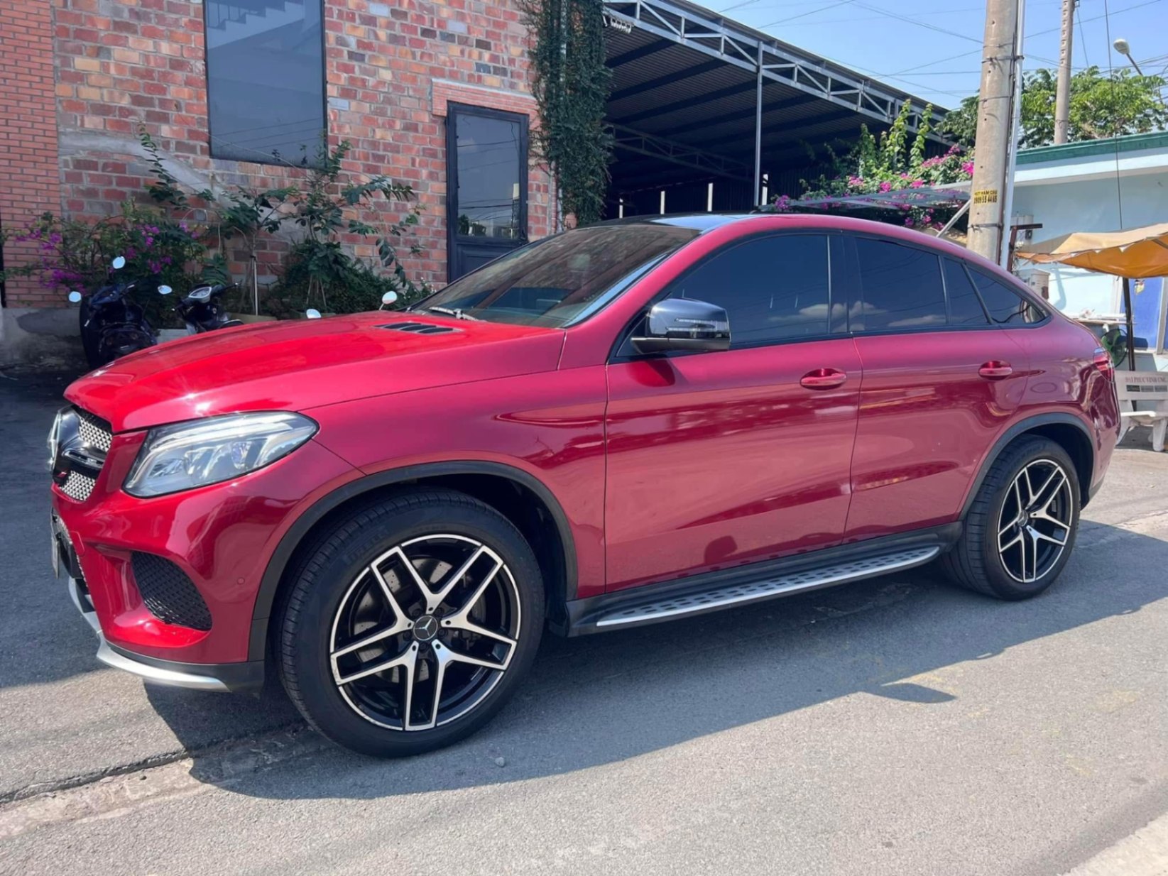Mercedes Gle class GLE 43 AMG 4Matic Coupe 2017 - Ngoại thất 2