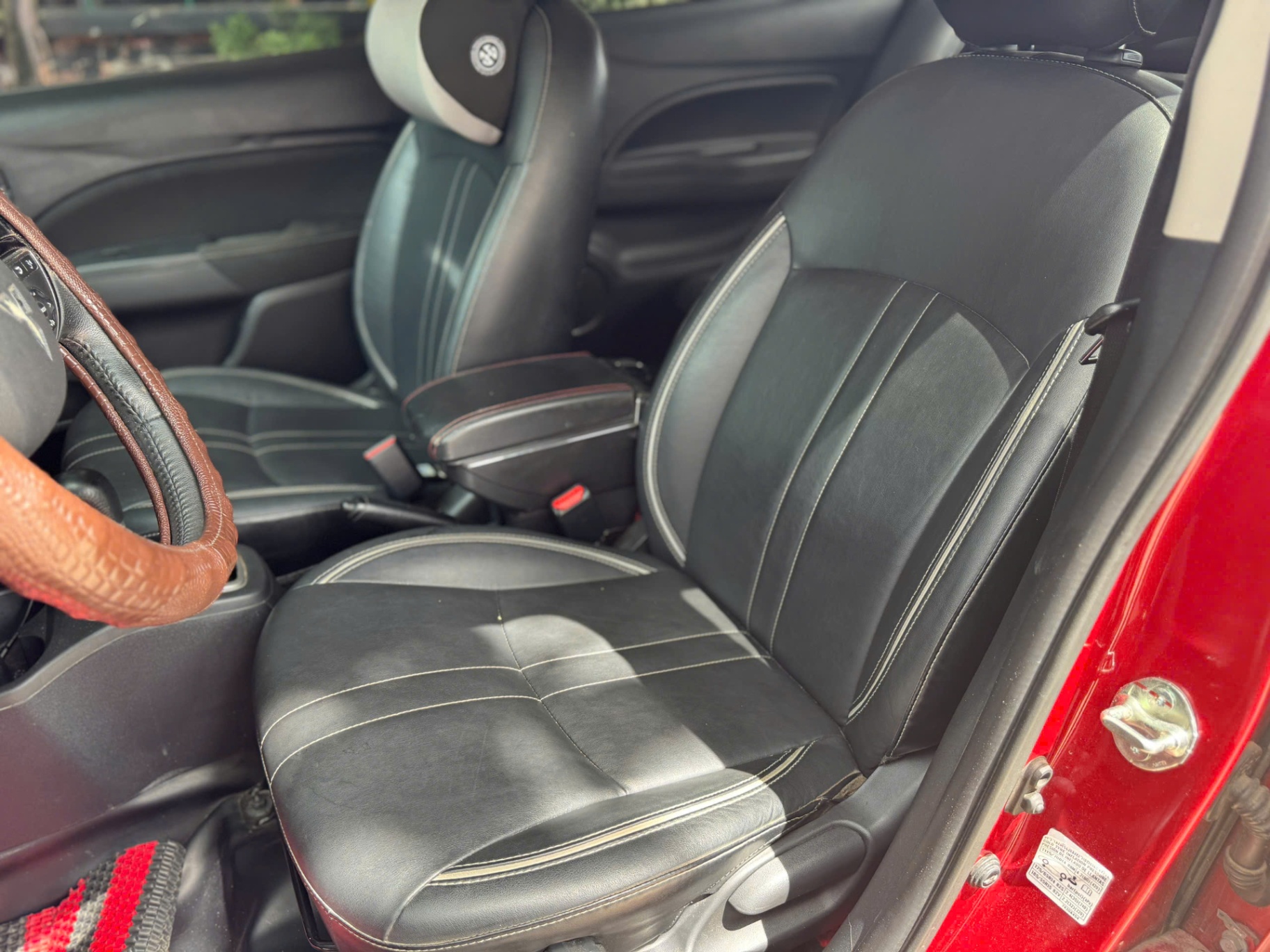 Mitsubishi Attrage 1.2 CVT 2021 - Nội thất 3