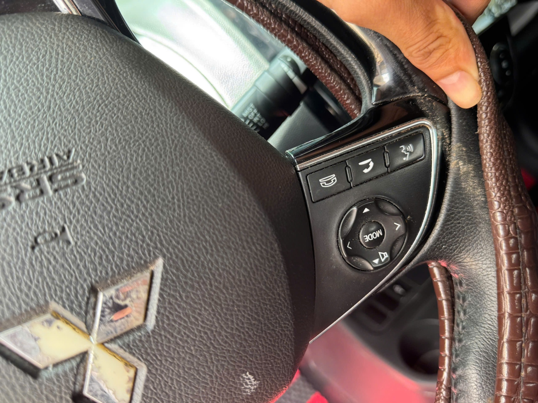 Mitsubishi Attrage 1.2 CVT 2021 - Nội thất 6