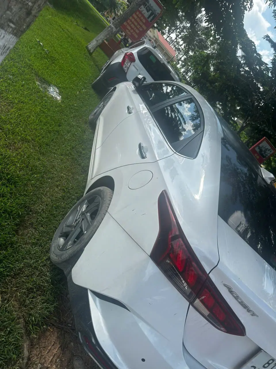 Hyundai Accent 1.4 AT Đặc Biệt 2022 - Ngoại thất 2