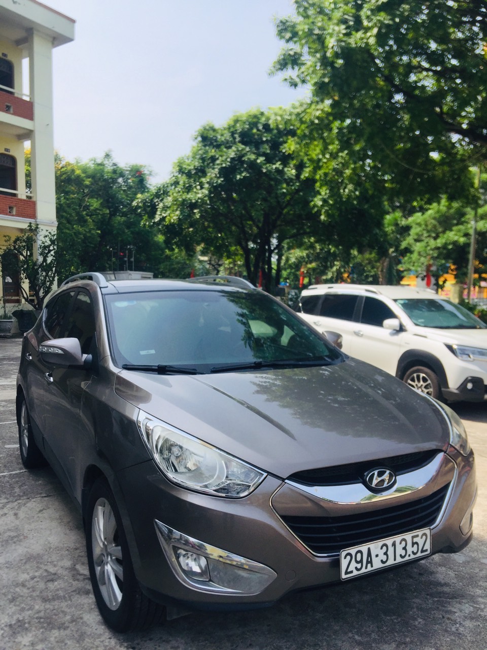 Hyundai Tucson 2.0 AT 4WD 2011 - Ngoại thất 3
